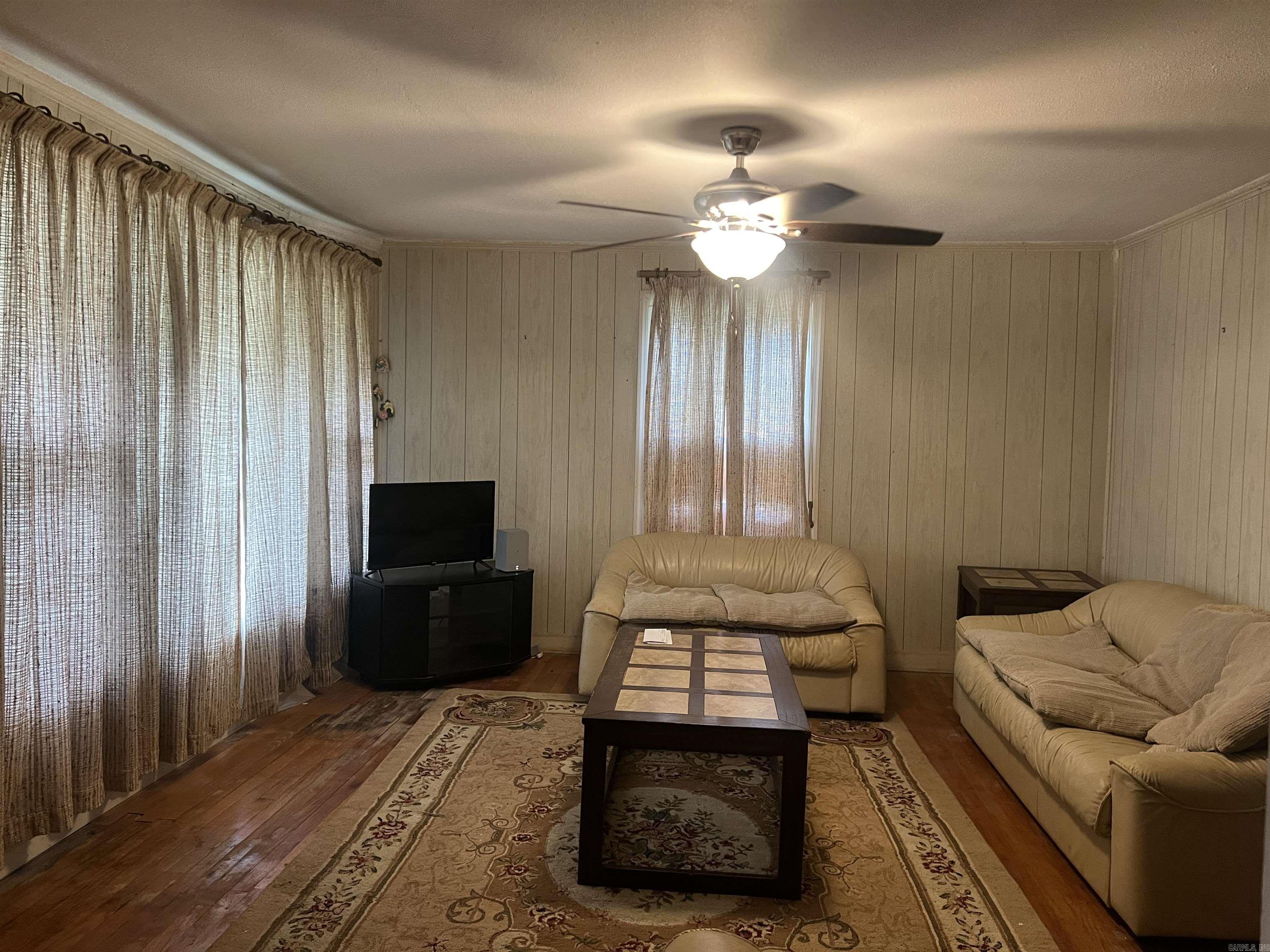 2219 W 34th  Pine Bluff, AR