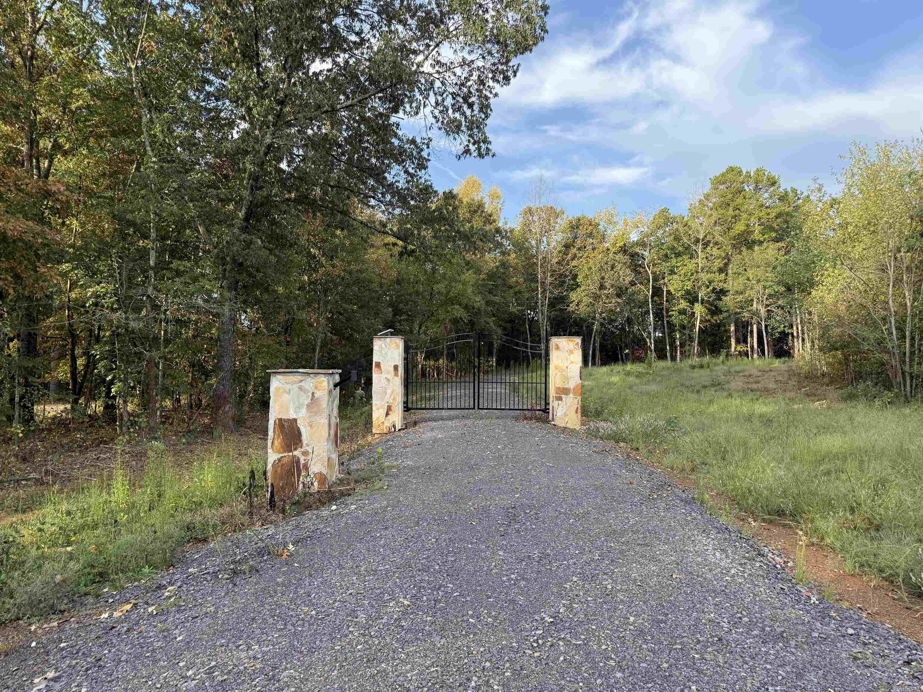 000 River Way Rd.  Pangburn, AR