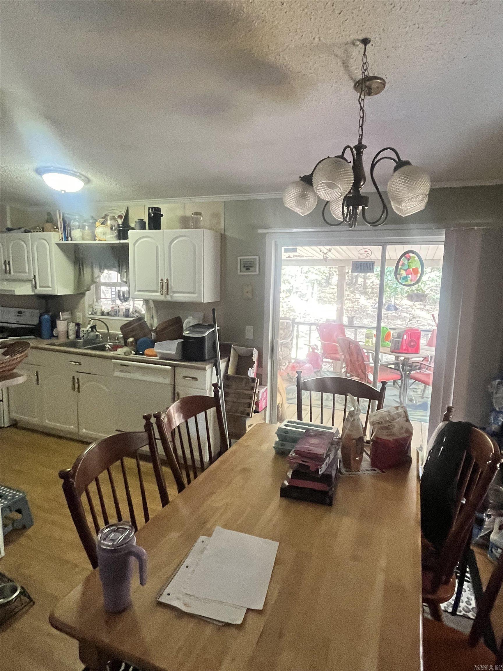 815 Slade  Evening Shade, AR