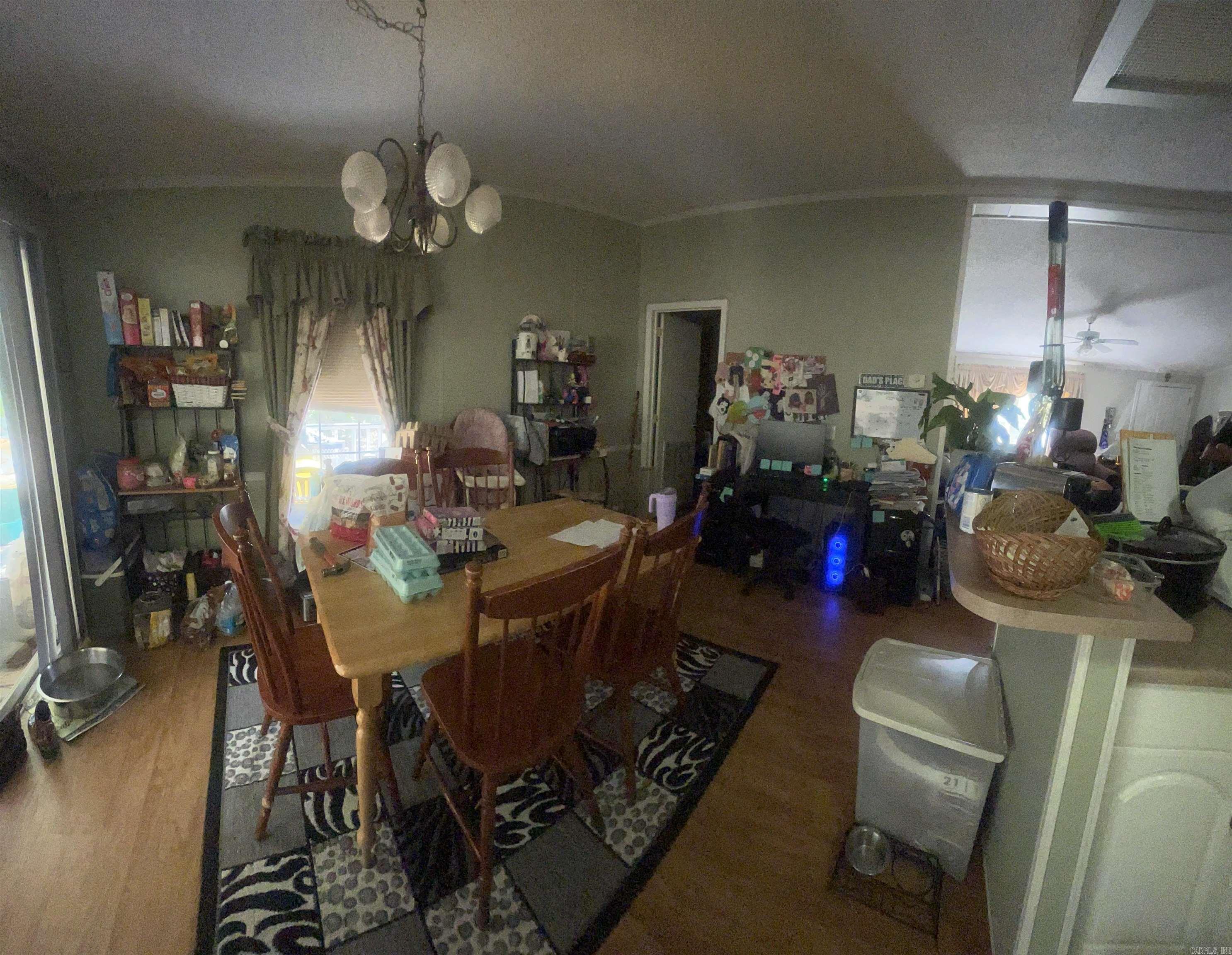 815 Slade  Evening Shade, AR