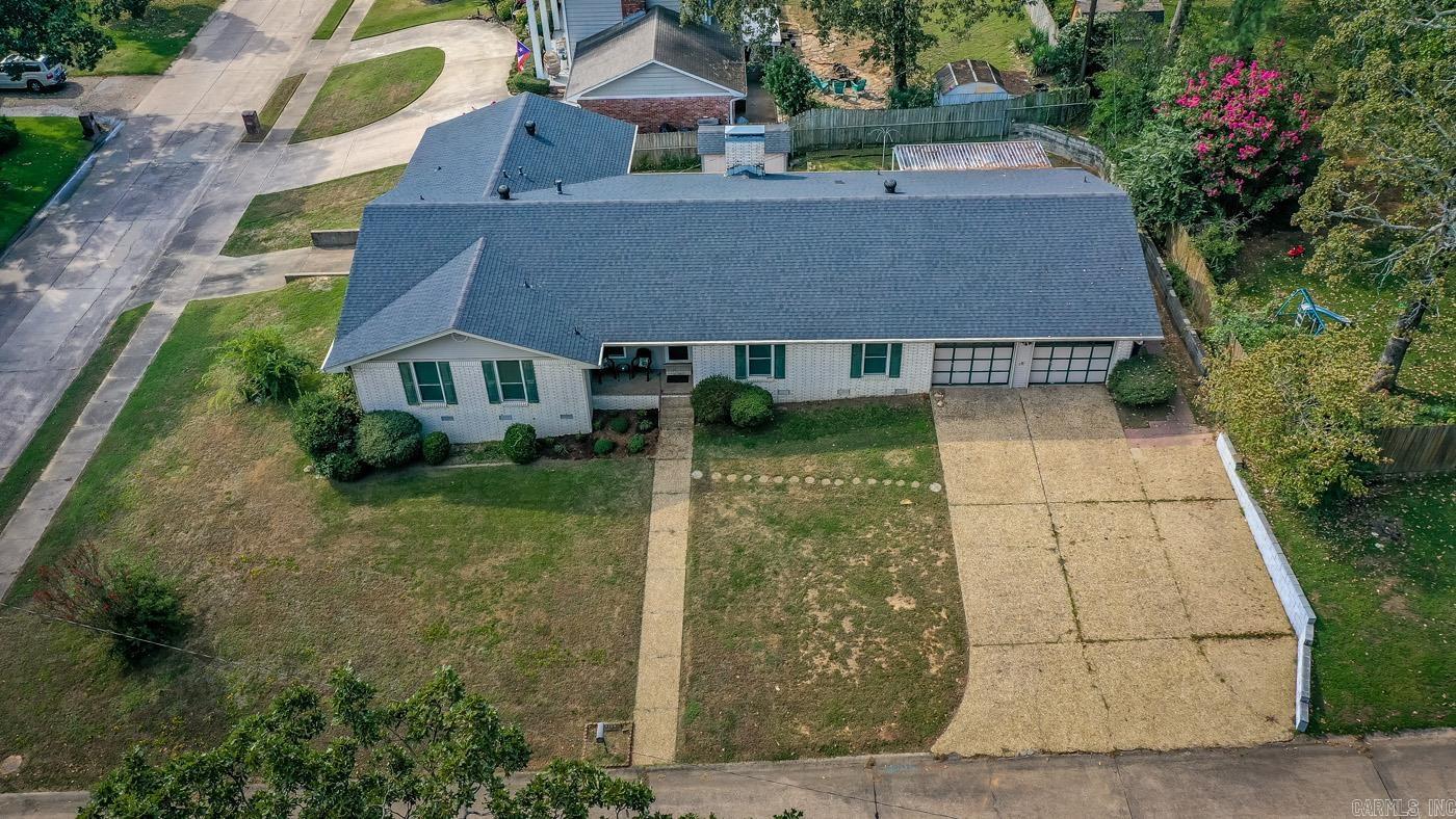 4204 Fox Hill Road North Little Rock, AR 72116