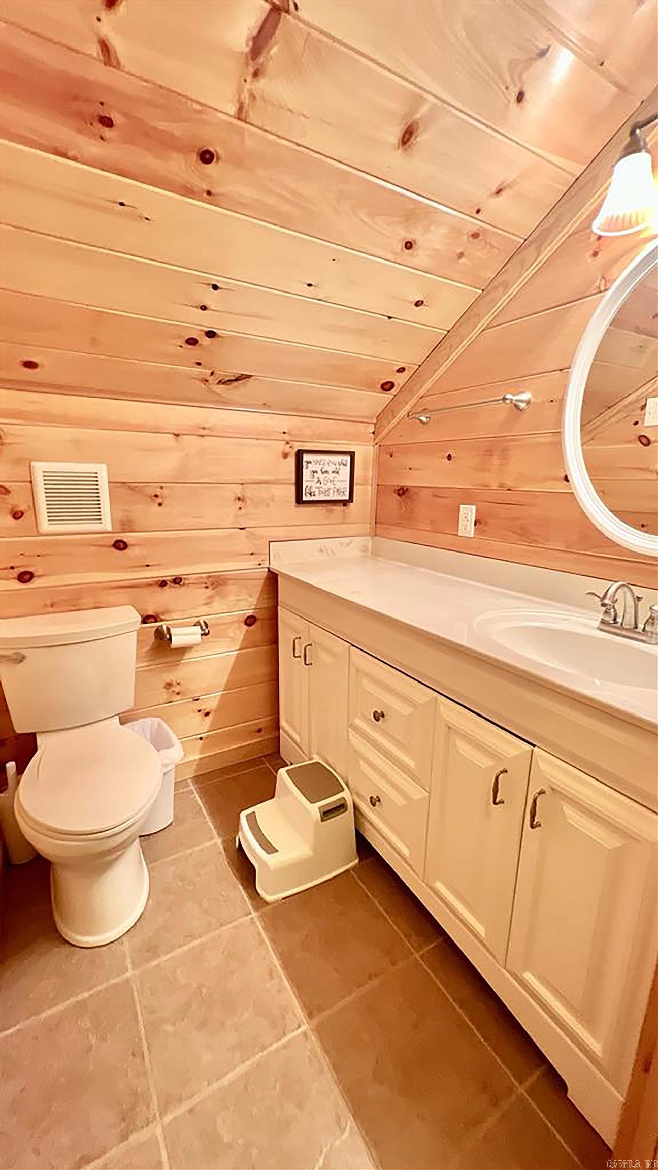 782 Diamond Bay Road  Elizabeth, AR