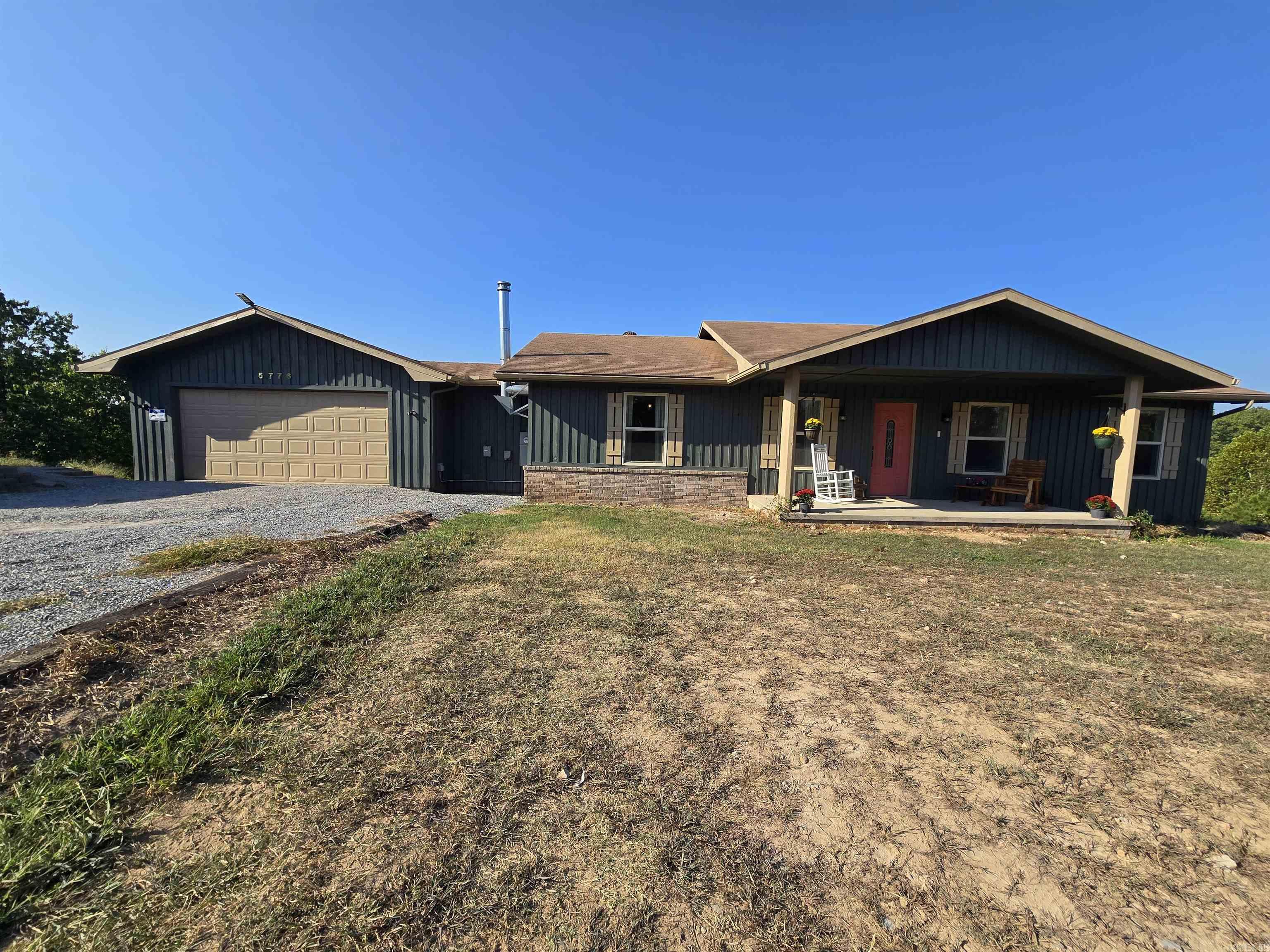 5776 HWY 14 N Yellville, AR 72687