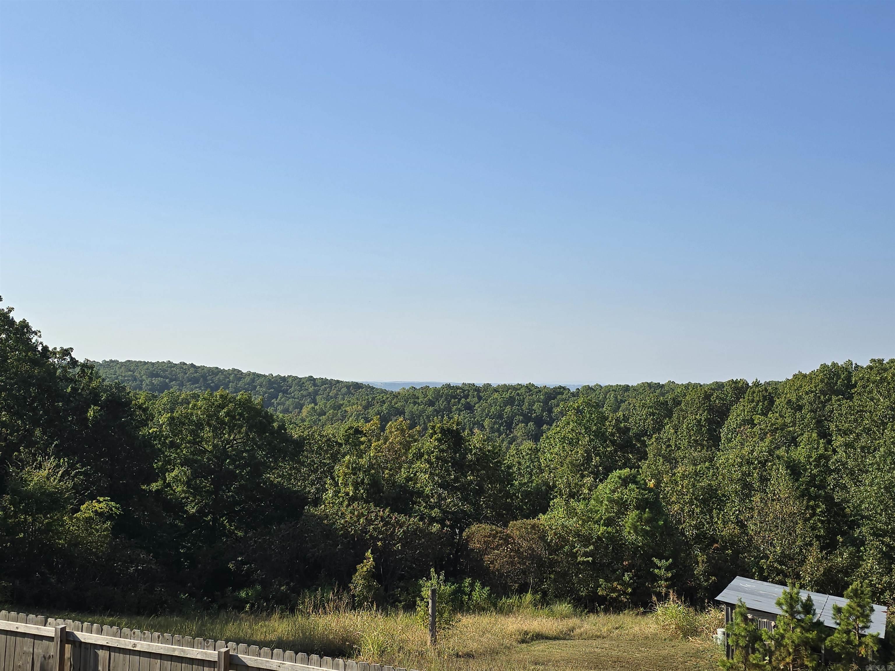 5776 HWY 14 N Yellville, AR 72687