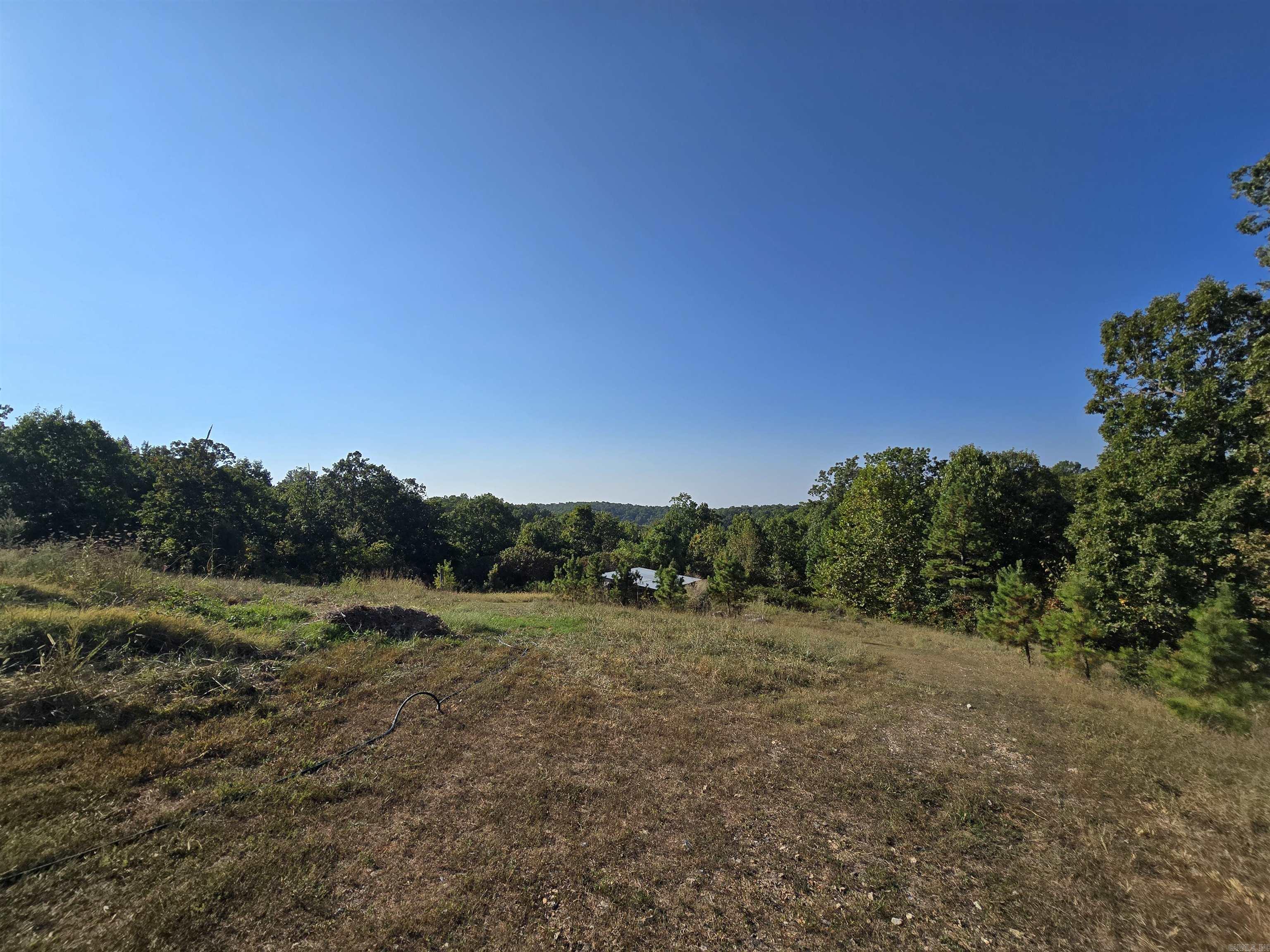 5776 HWY 14 N Yellville, AR 72687