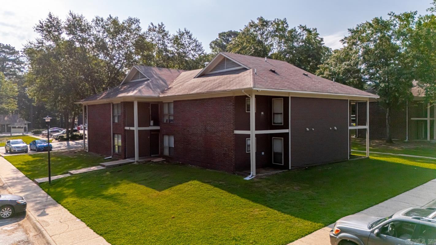 1810 Bishop  Bryant, AR