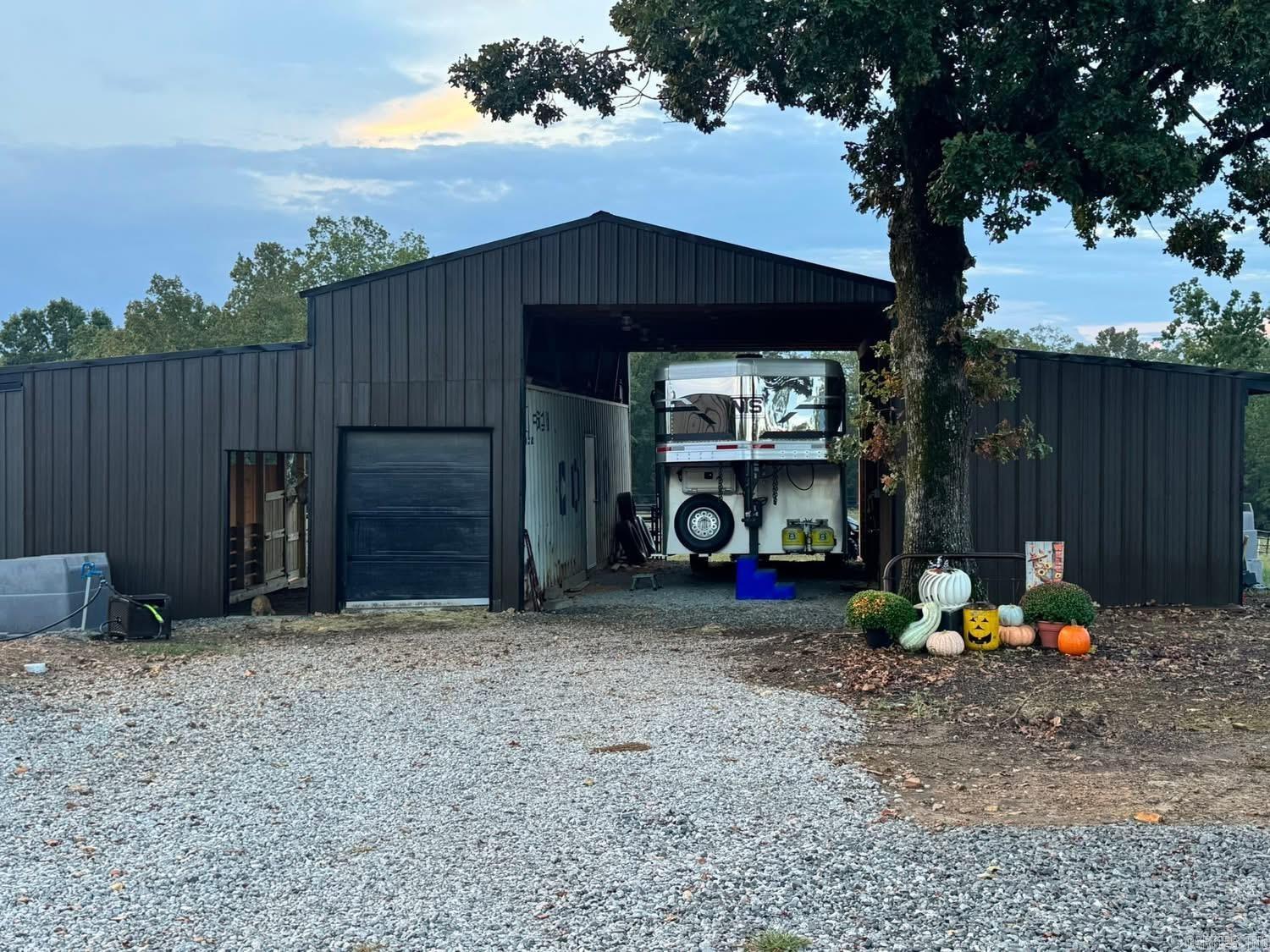 90 Mitchell  Batesville, AR