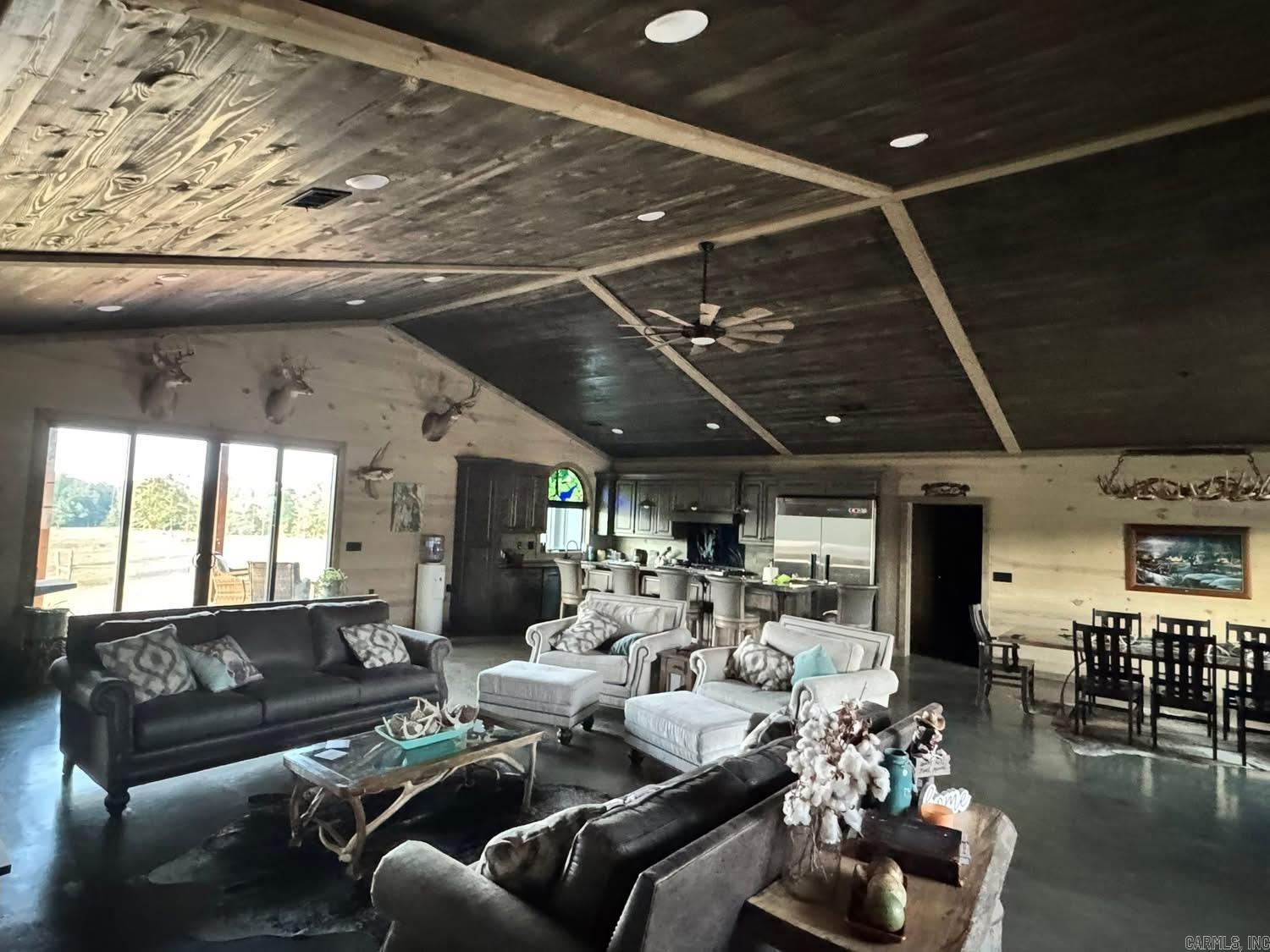 90 Mitchell  Batesville, AR