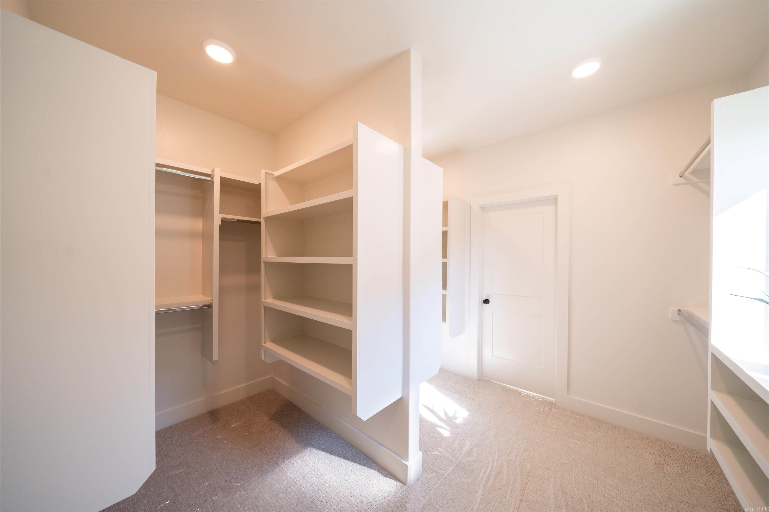 70 Corniche Cove Maumelle, AR 72113