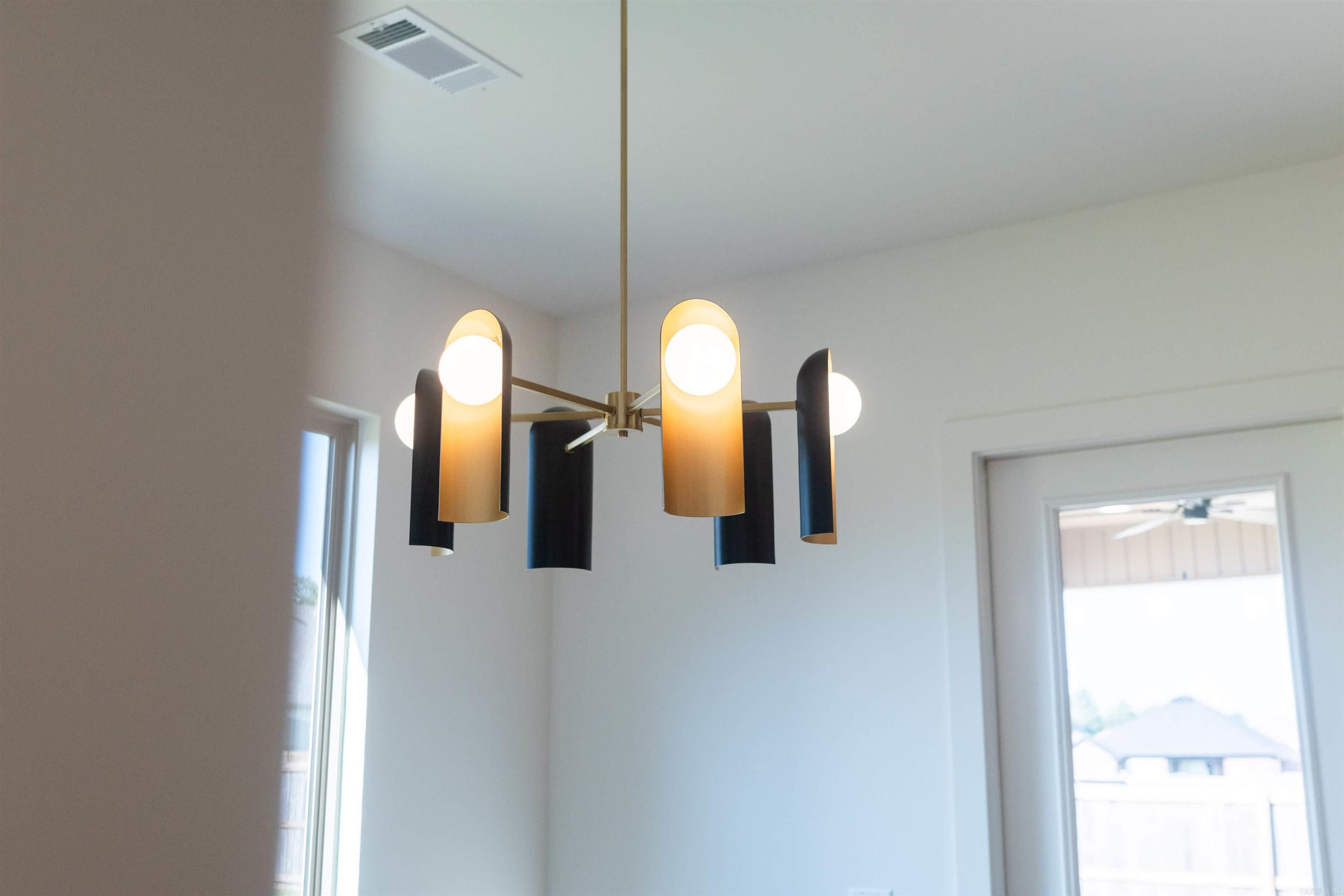 70 Corniche Cove Maumelle, AR 72113