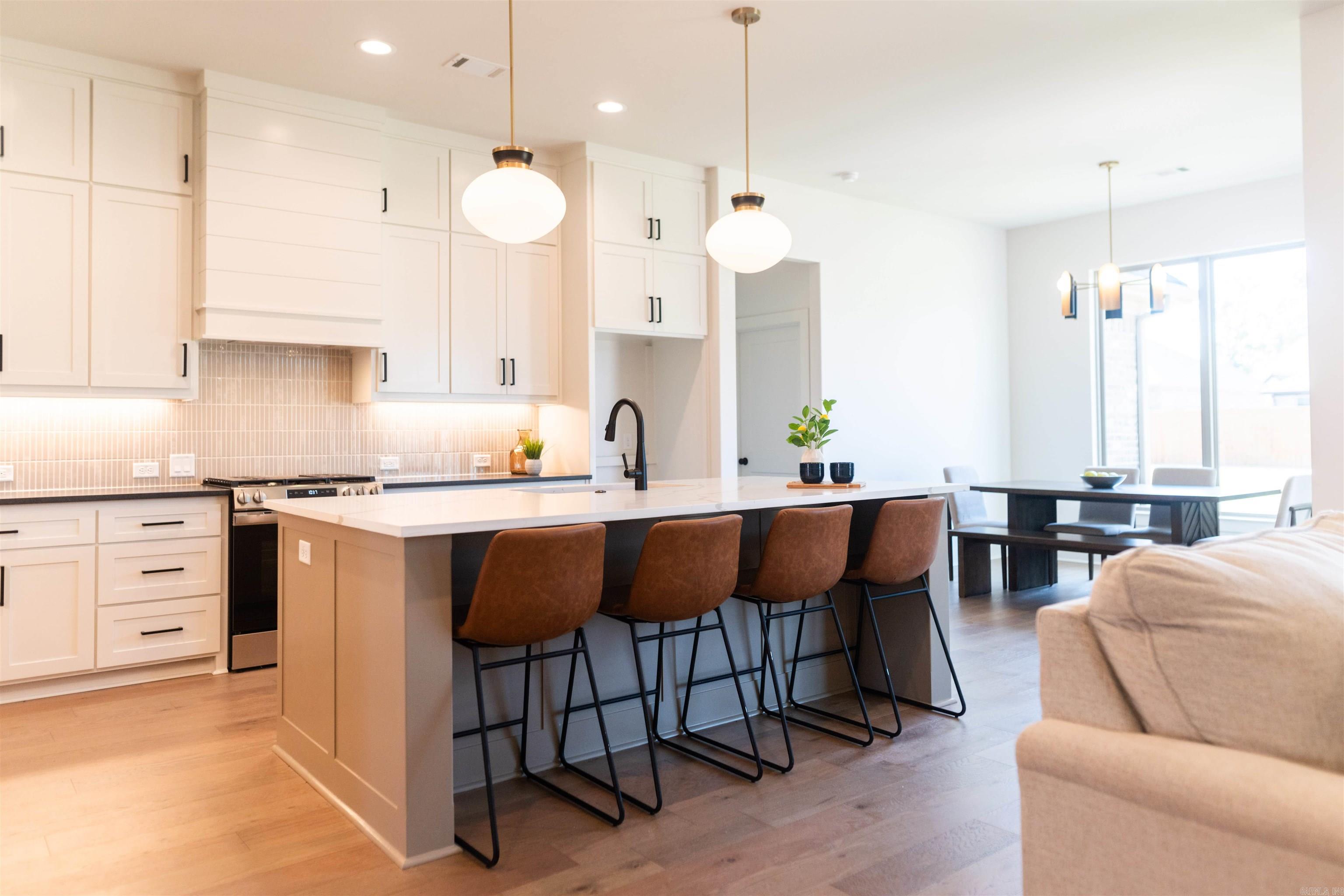 70 Corniche Cove Maumelle, AR 72113