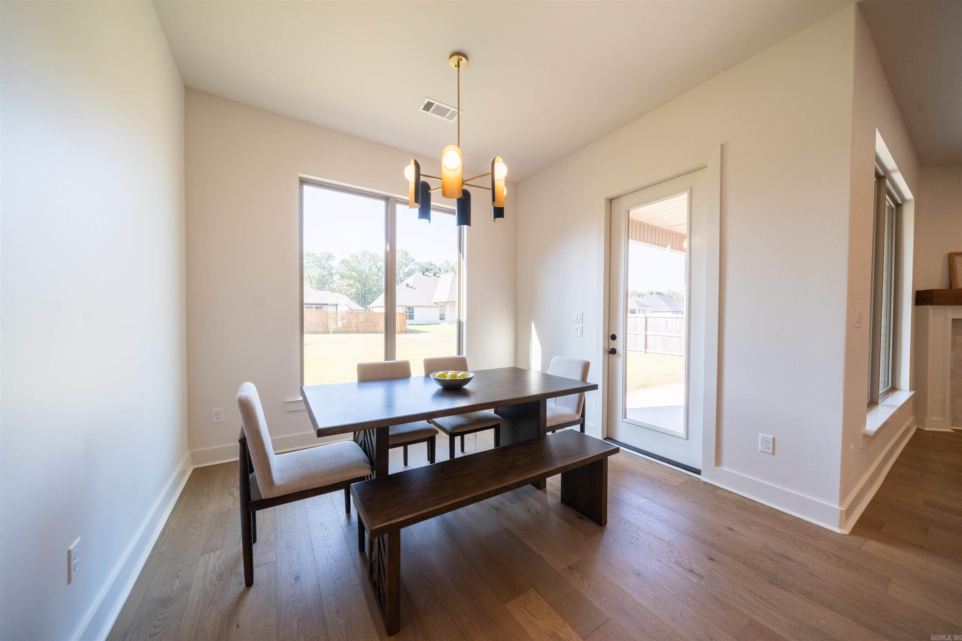 70 Corniche Cove Maumelle, AR 72113