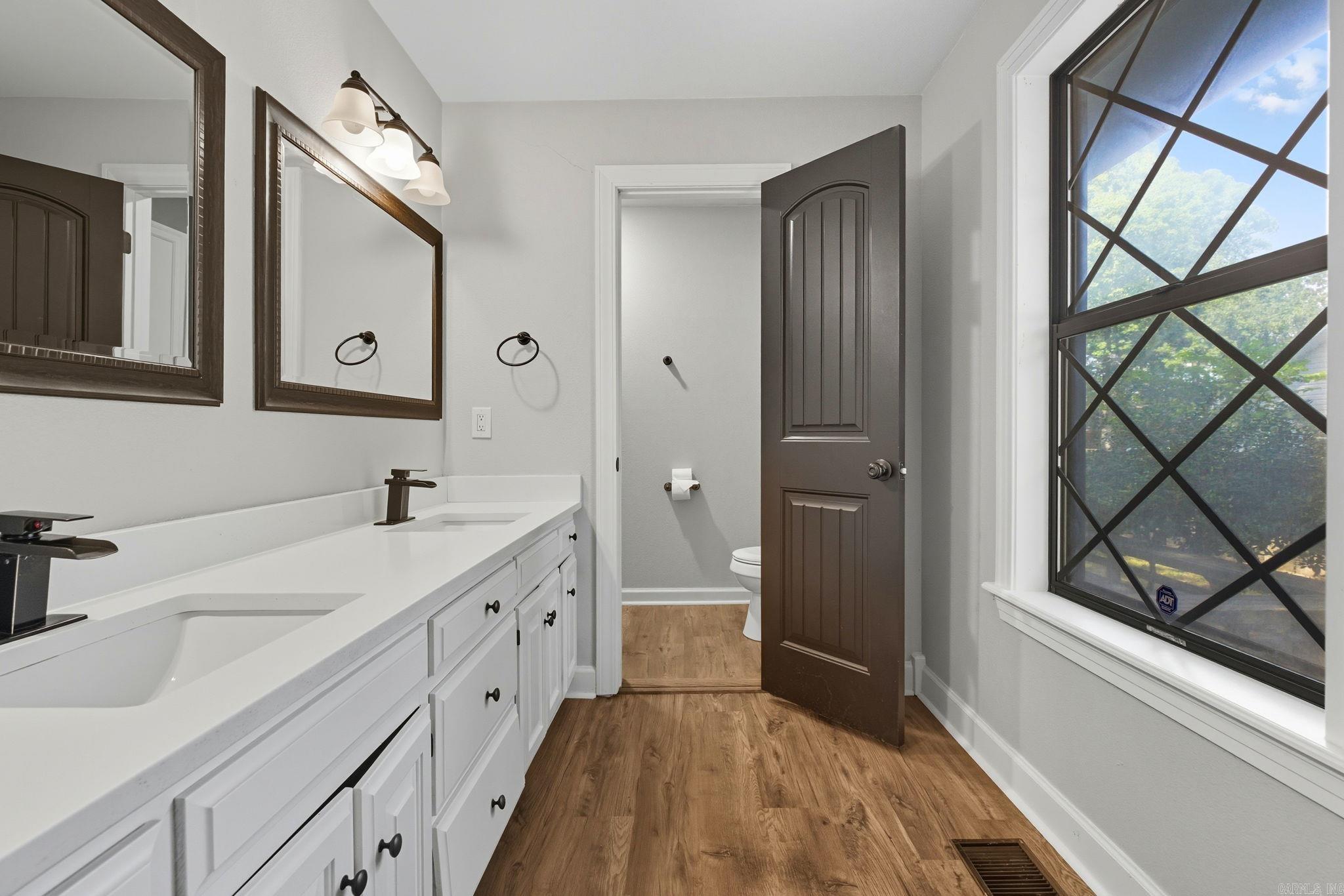 2521 Grapevine Drive Little Rock, AR 72210