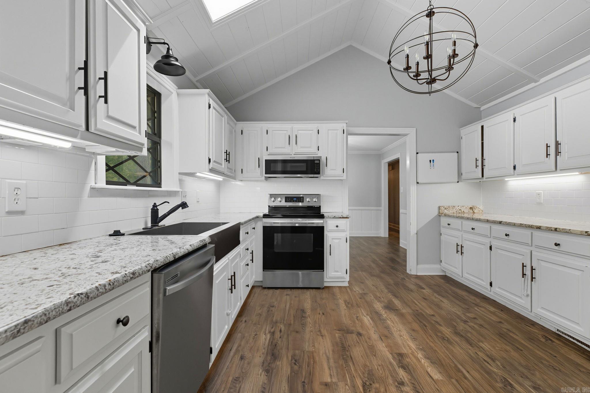 2521 Grapevine Drive Little Rock, AR 72210