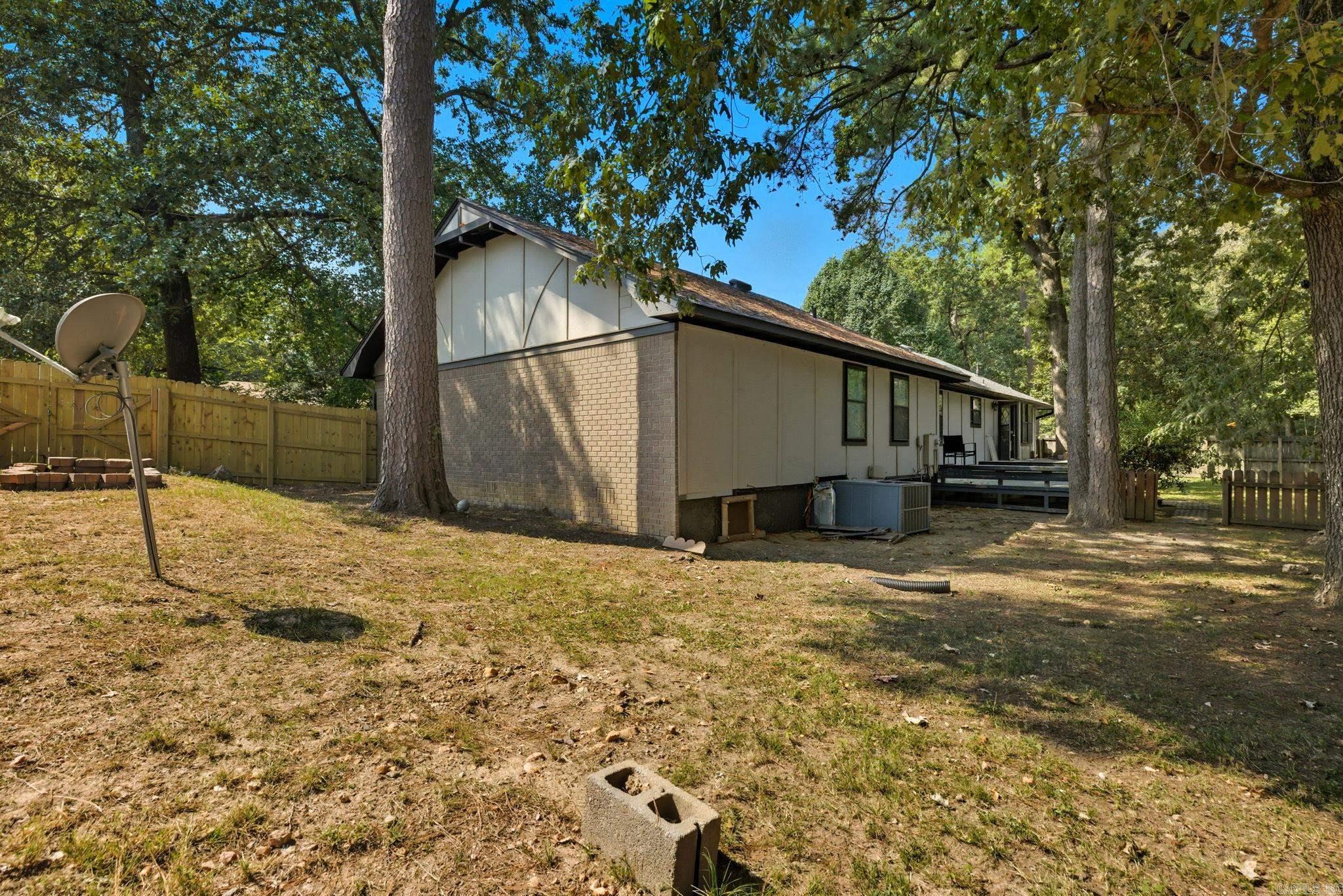 2521 Grapevine Drive Little Rock, AR 72210