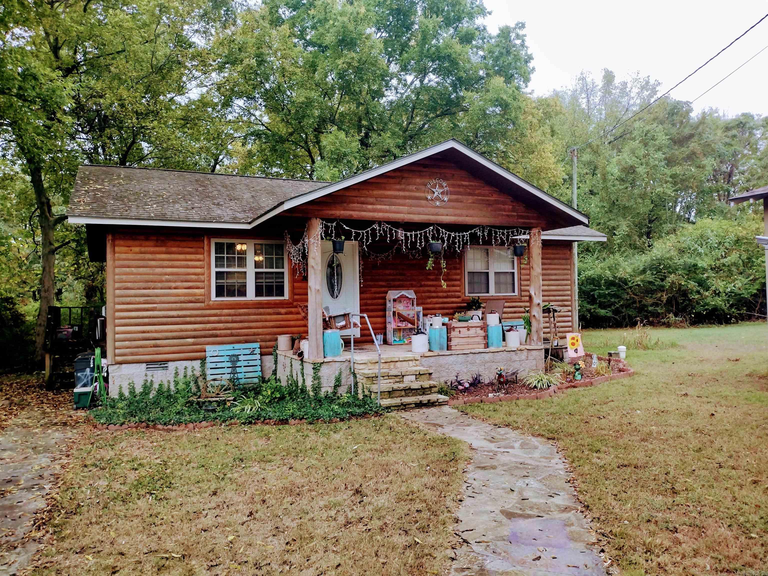 704 A Gayler st  Mountain View, AR