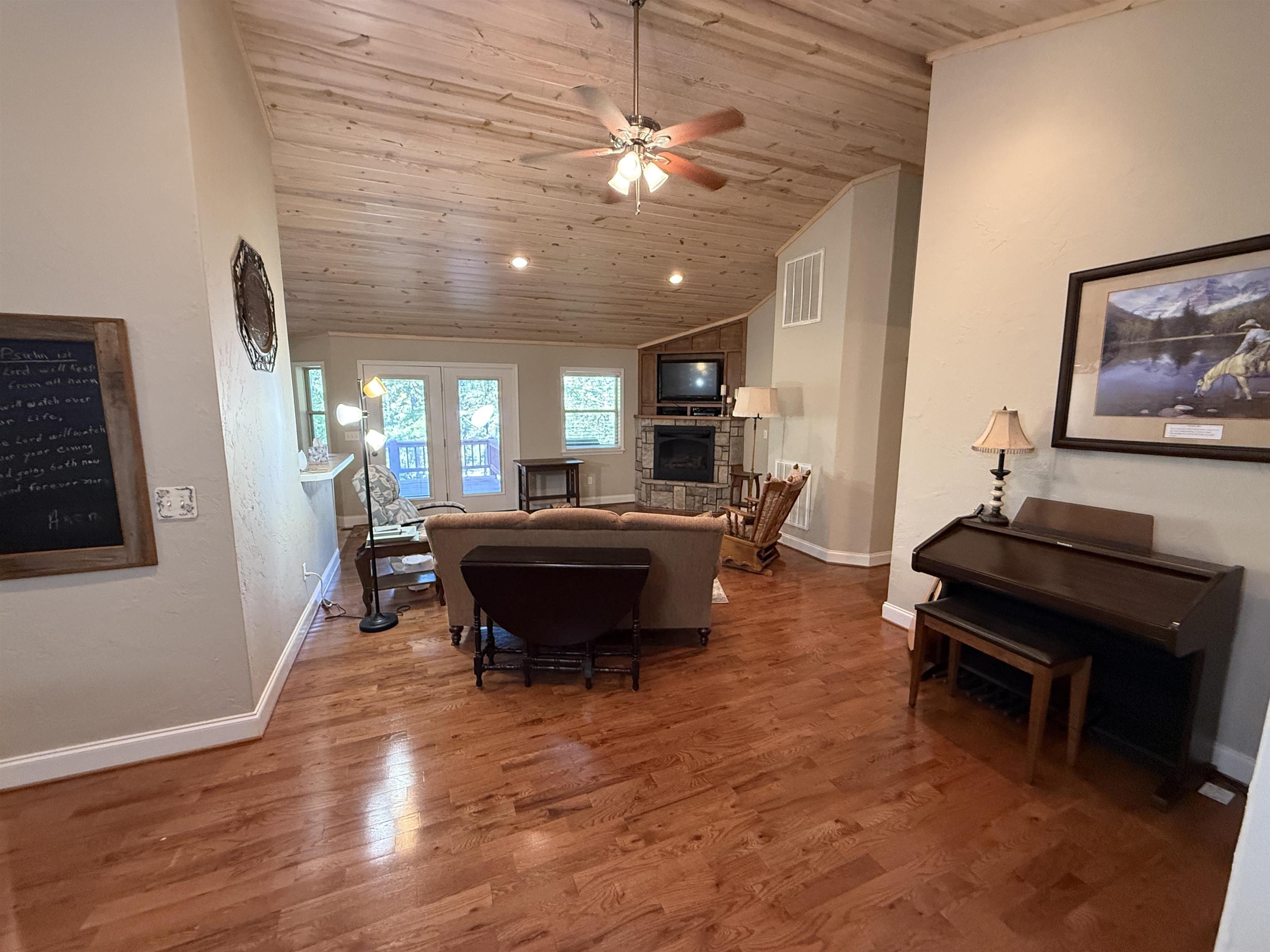 145 Mabry Lane Melbourne, AR 72556