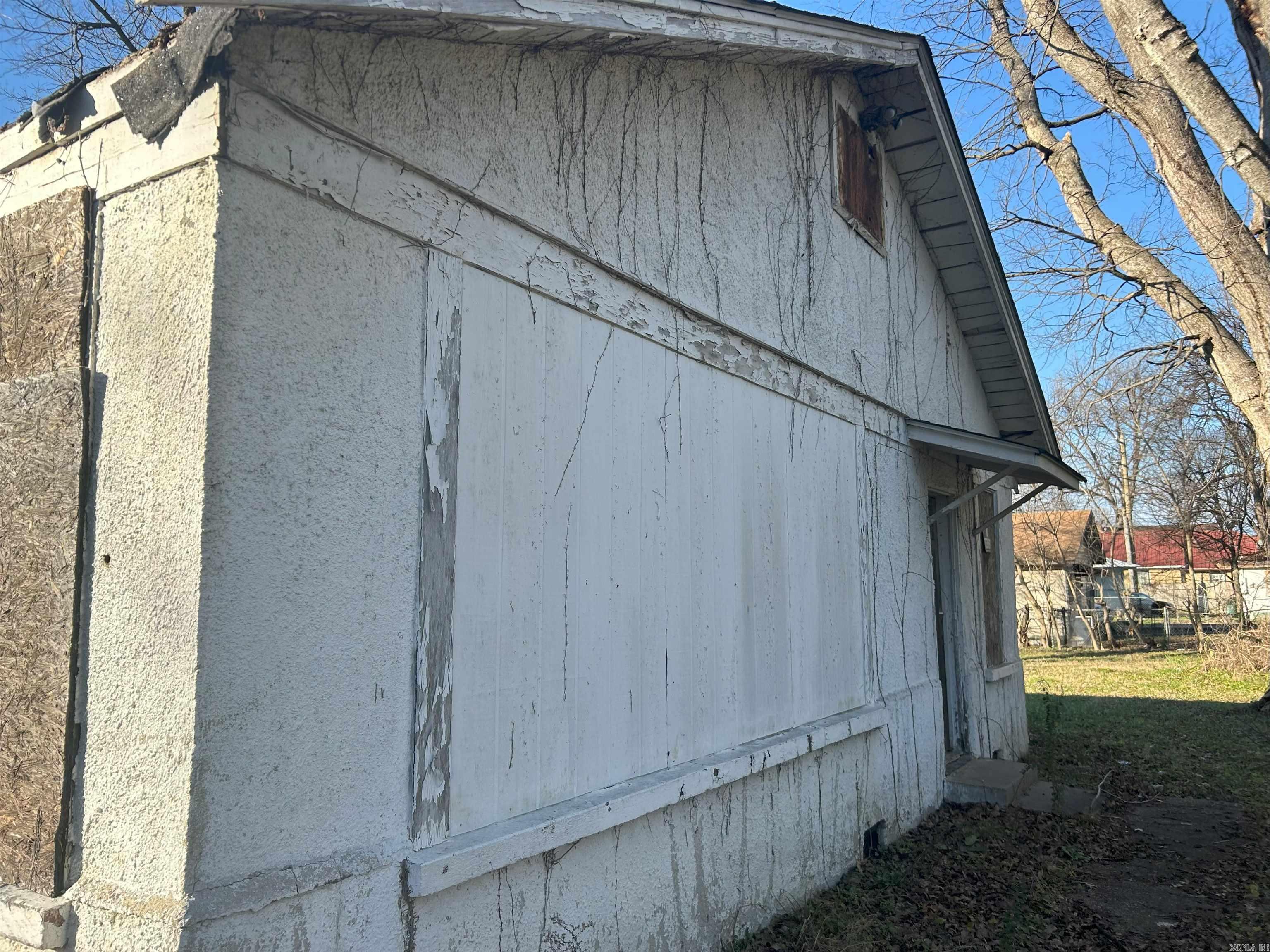 328 S Lake Street Blytheville, AR 72315