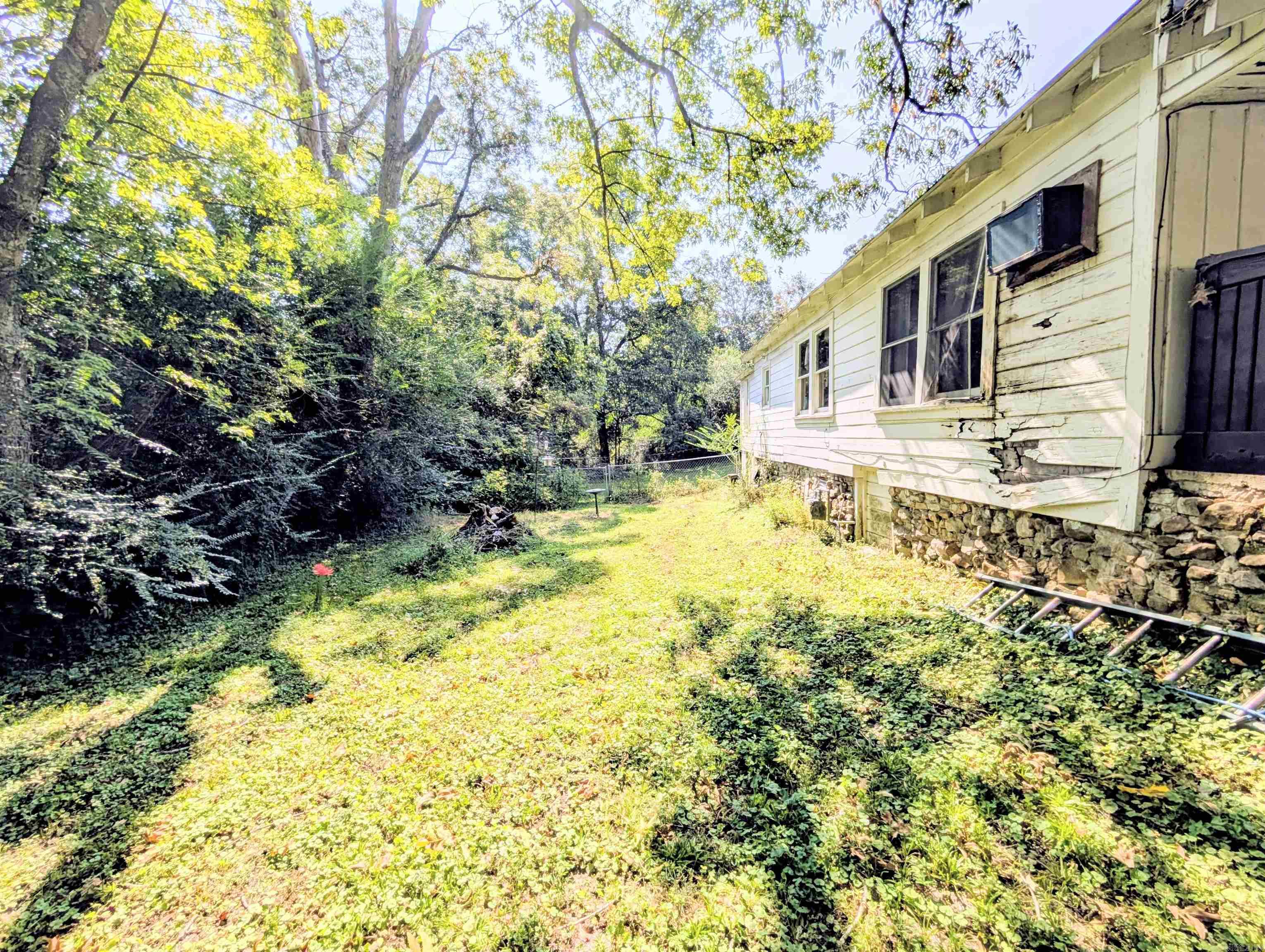 710 Pine Avenue  Mena, AR