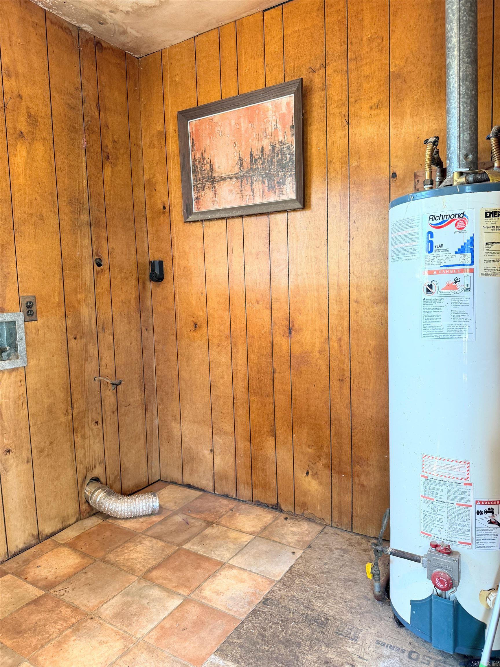 500 Gravel Hill  Altus, AR