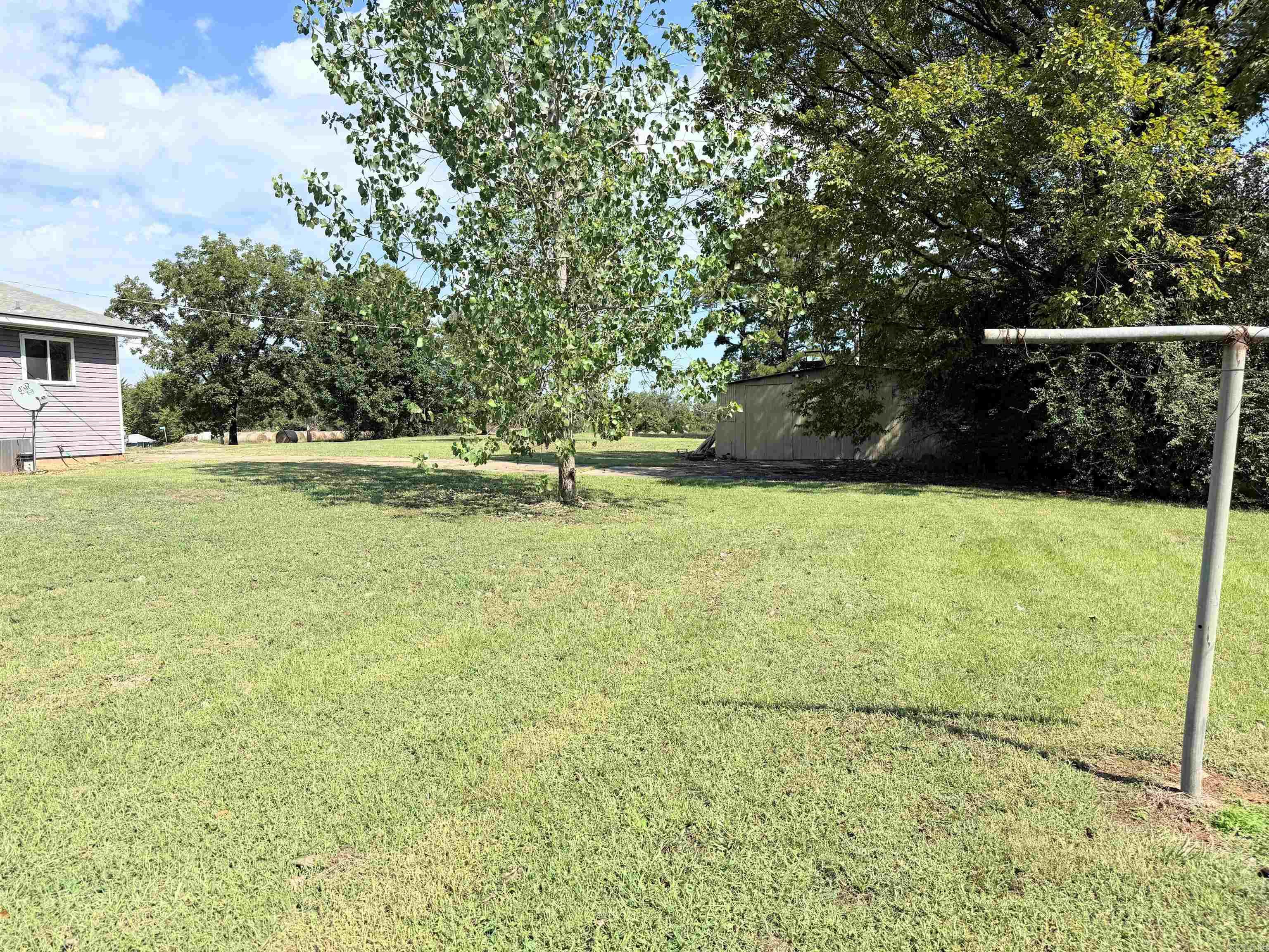 500 Gravel Hill  Altus, AR
