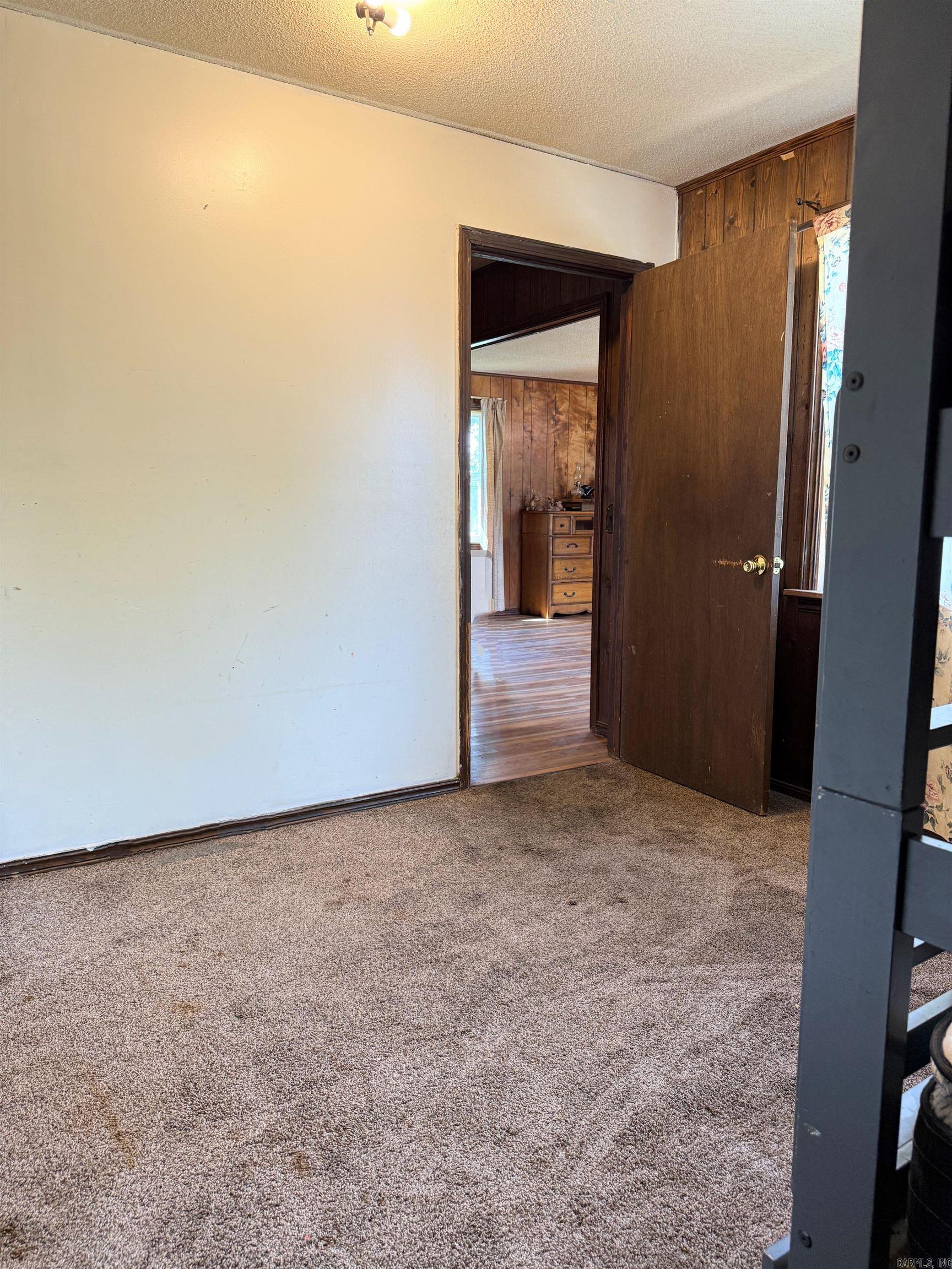 500 Gravel Hill  Altus, AR