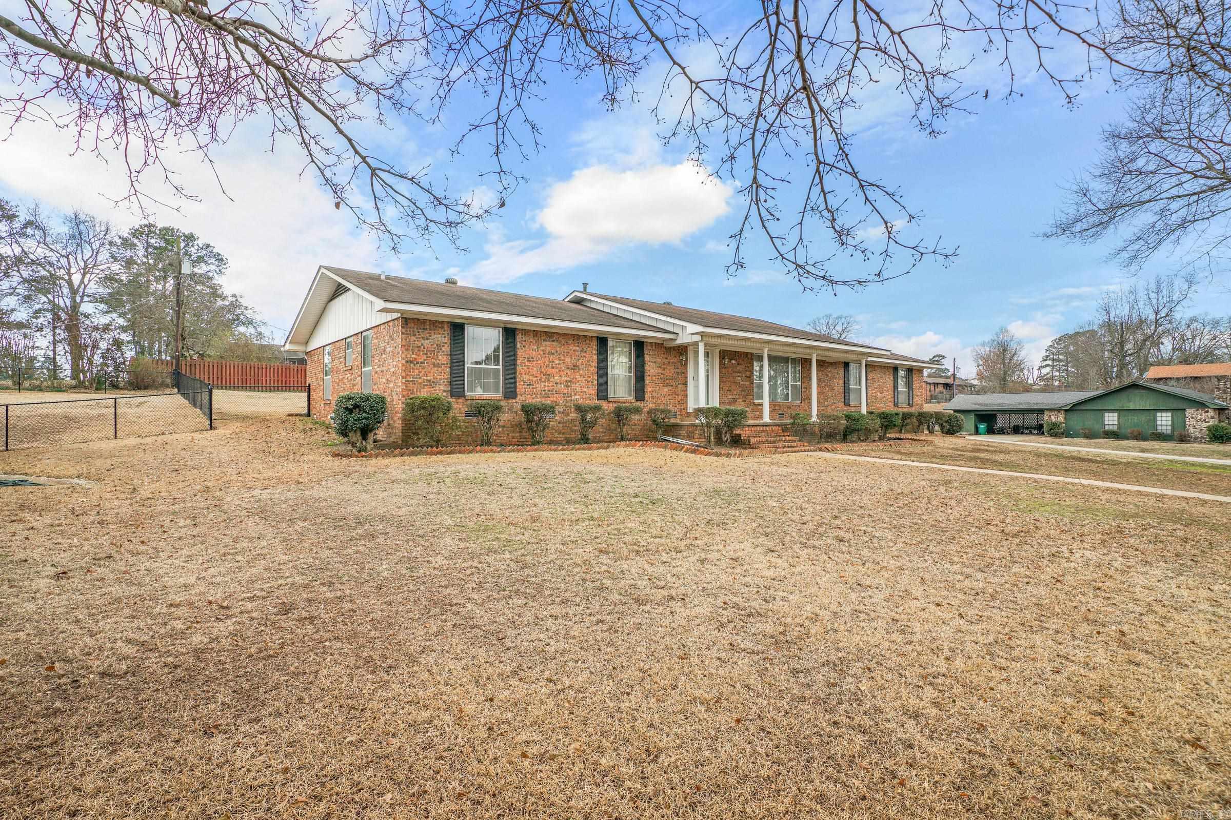 919 Park Street Nashville, AR 71852