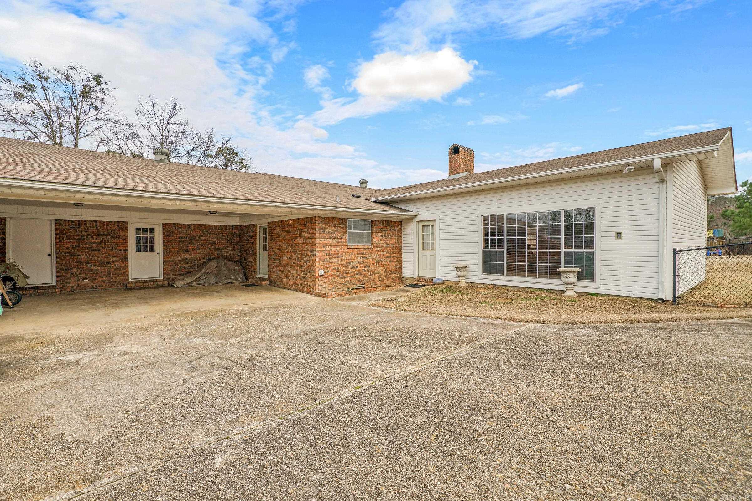 919 Park Street Nashville, AR 71852