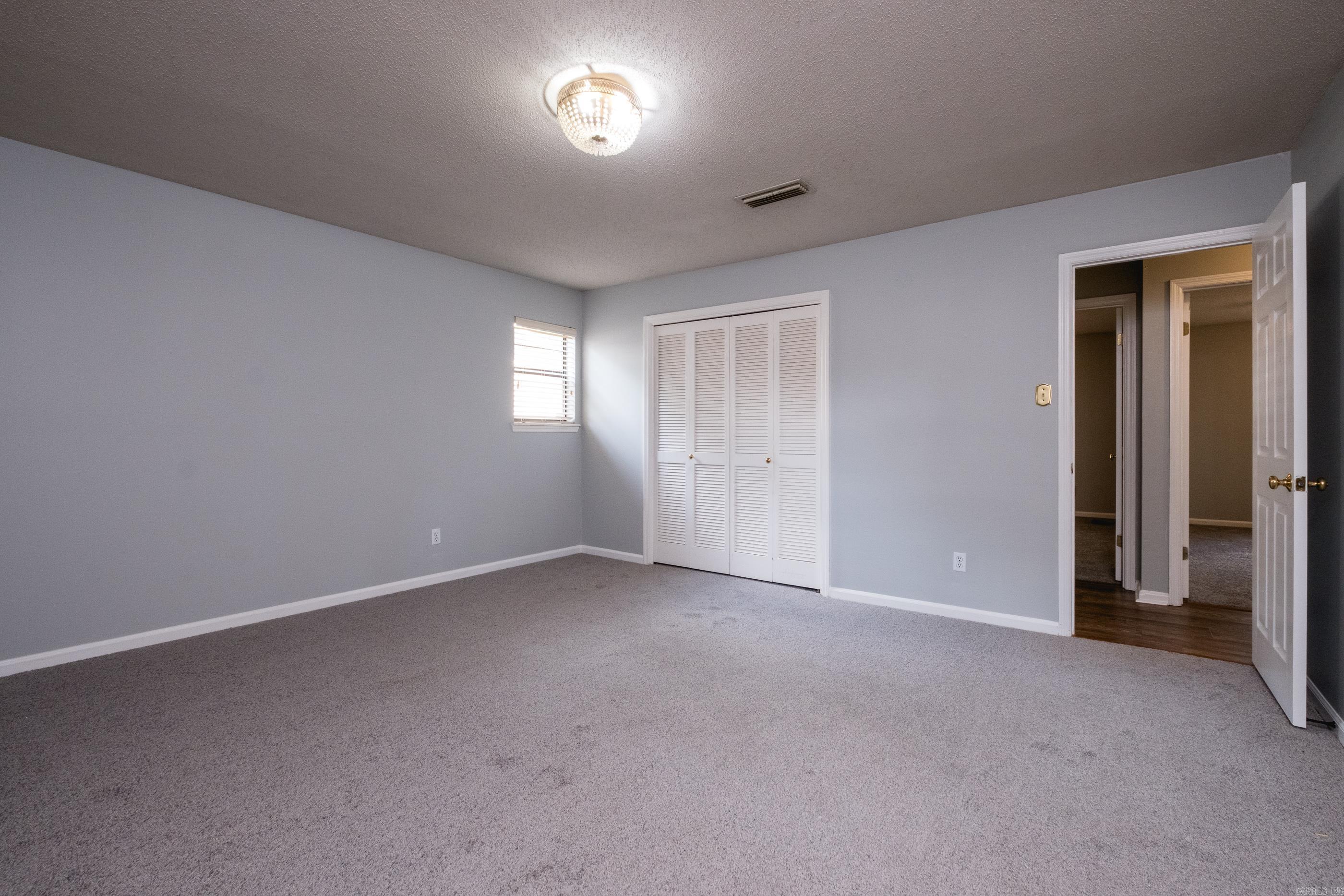 2 Wellington  Little Rock, AR