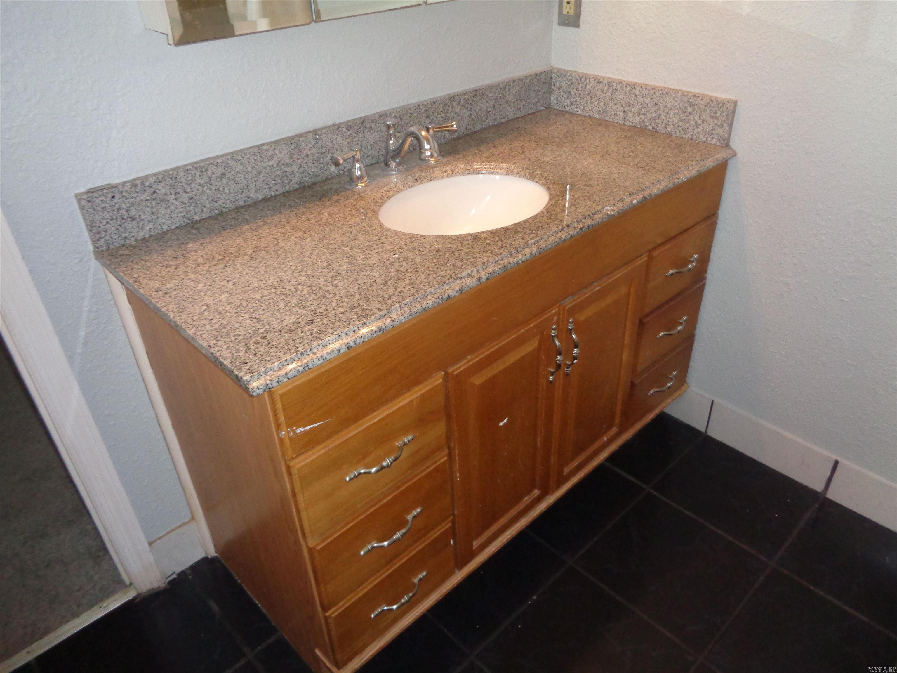 2 Wellington  Little Rock, AR