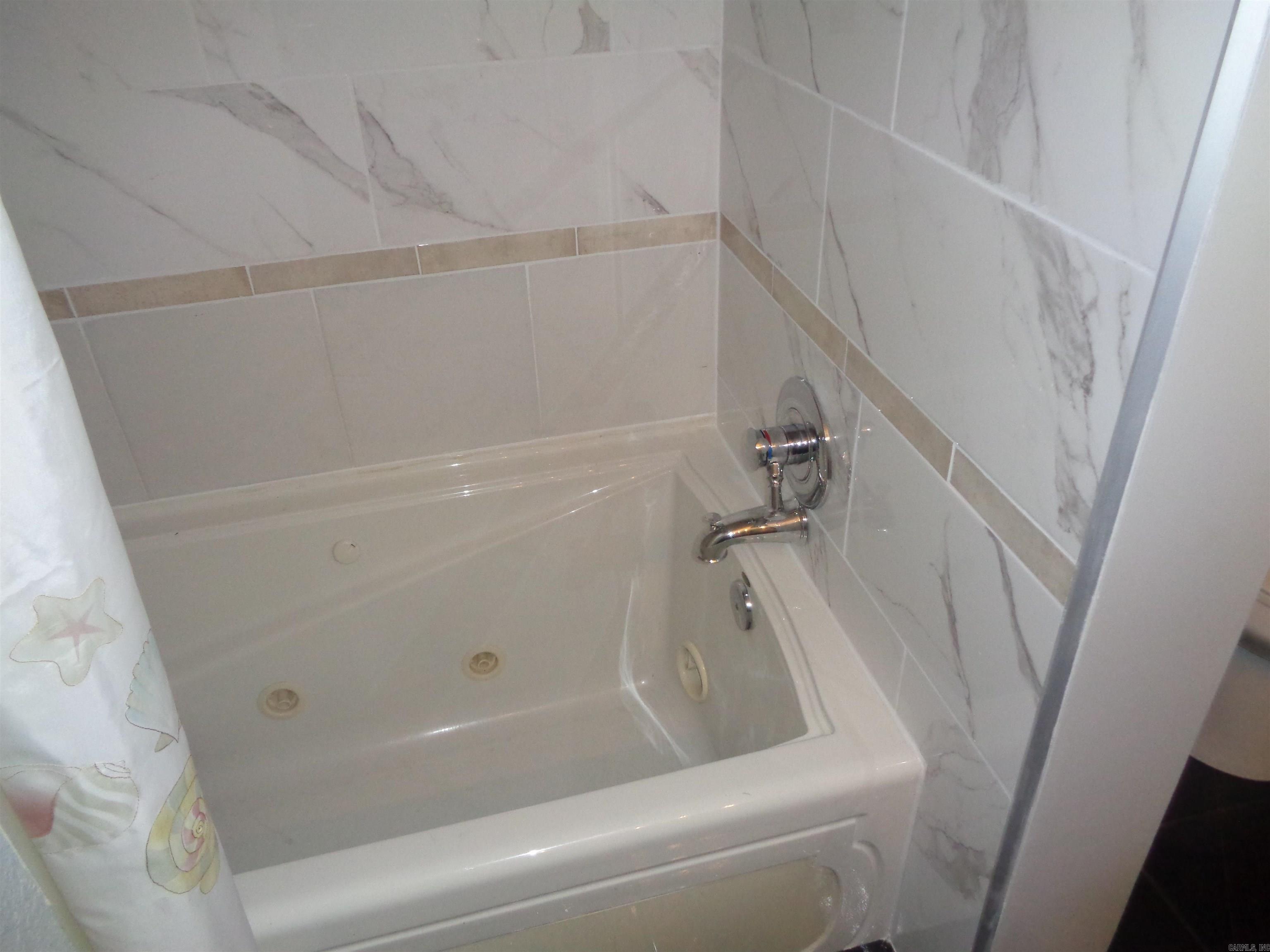 2 Wellington  Little Rock, AR