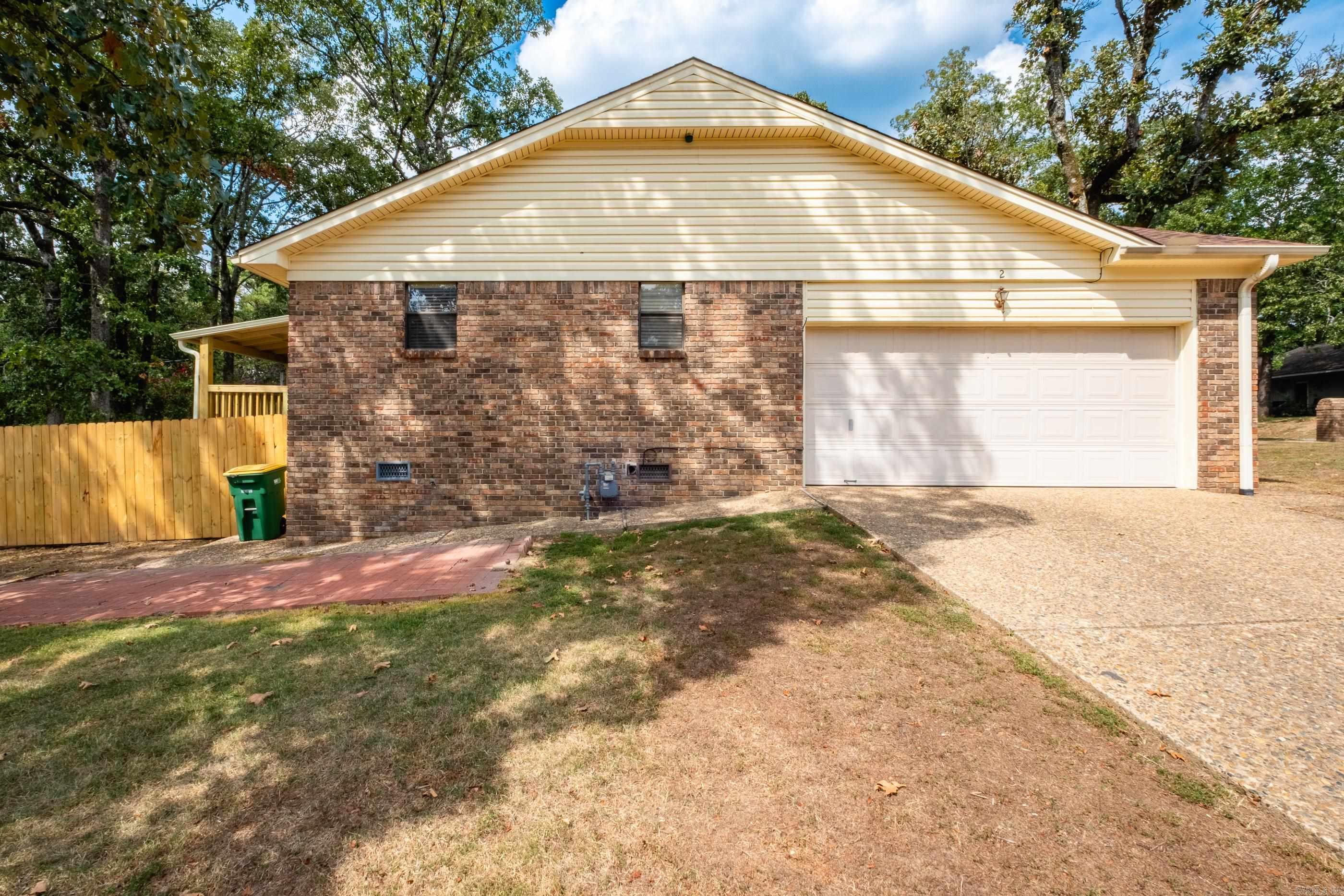 2 Wellington  Little Rock, AR