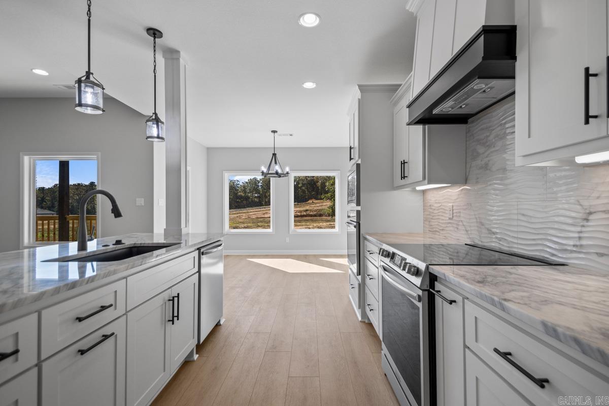 1001 Duke Drive Bauxite, AR 72011