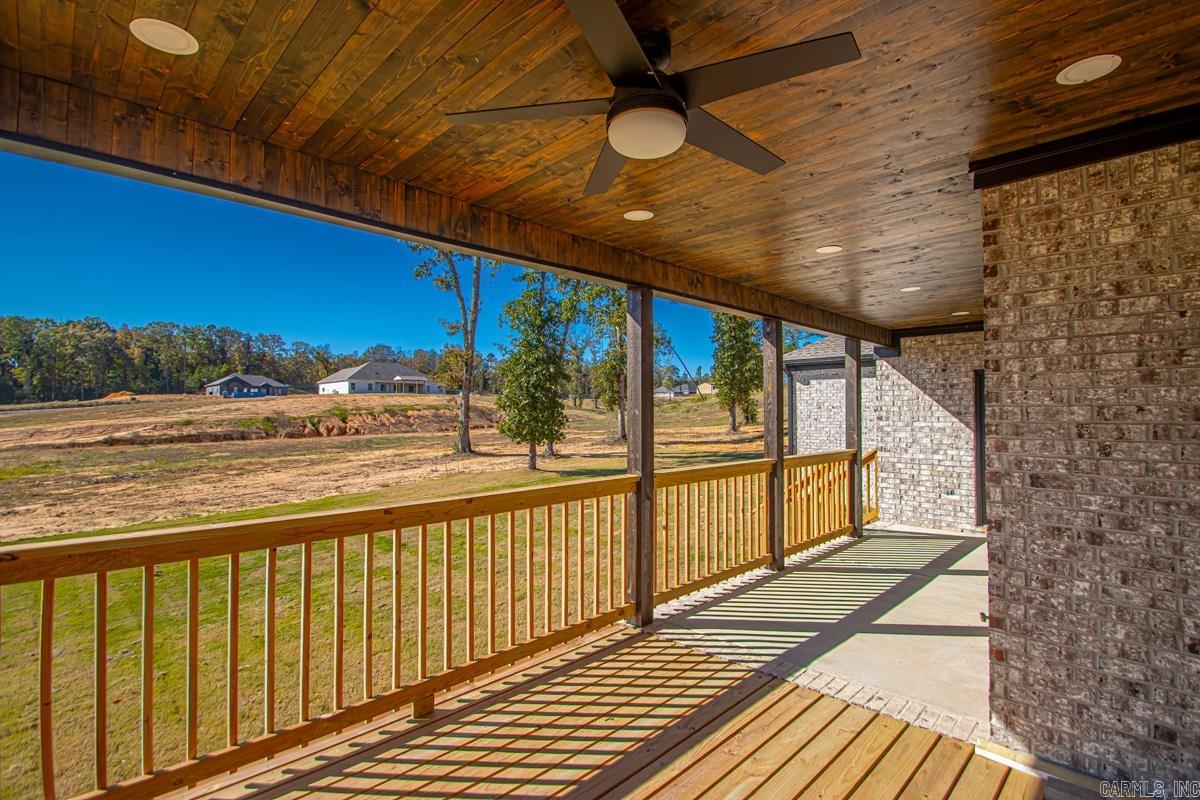 1001 Duke Drive Bauxite, AR 72011