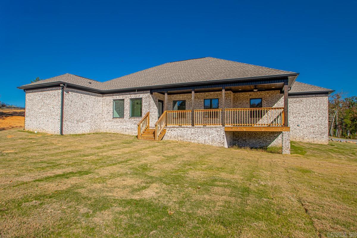 1001 Duke Drive Bauxite, AR 72011