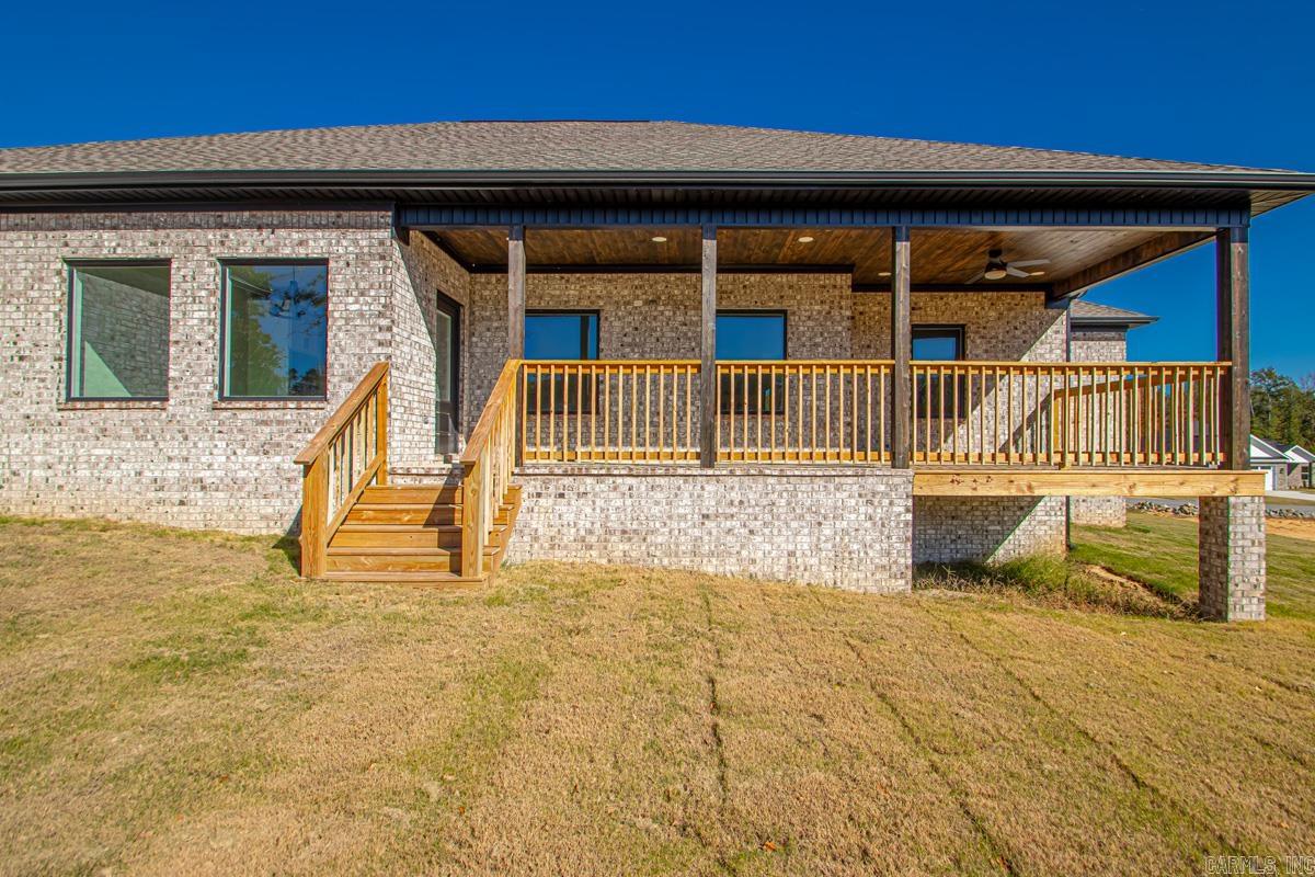 1001 Duke Drive Bauxite, AR 72011