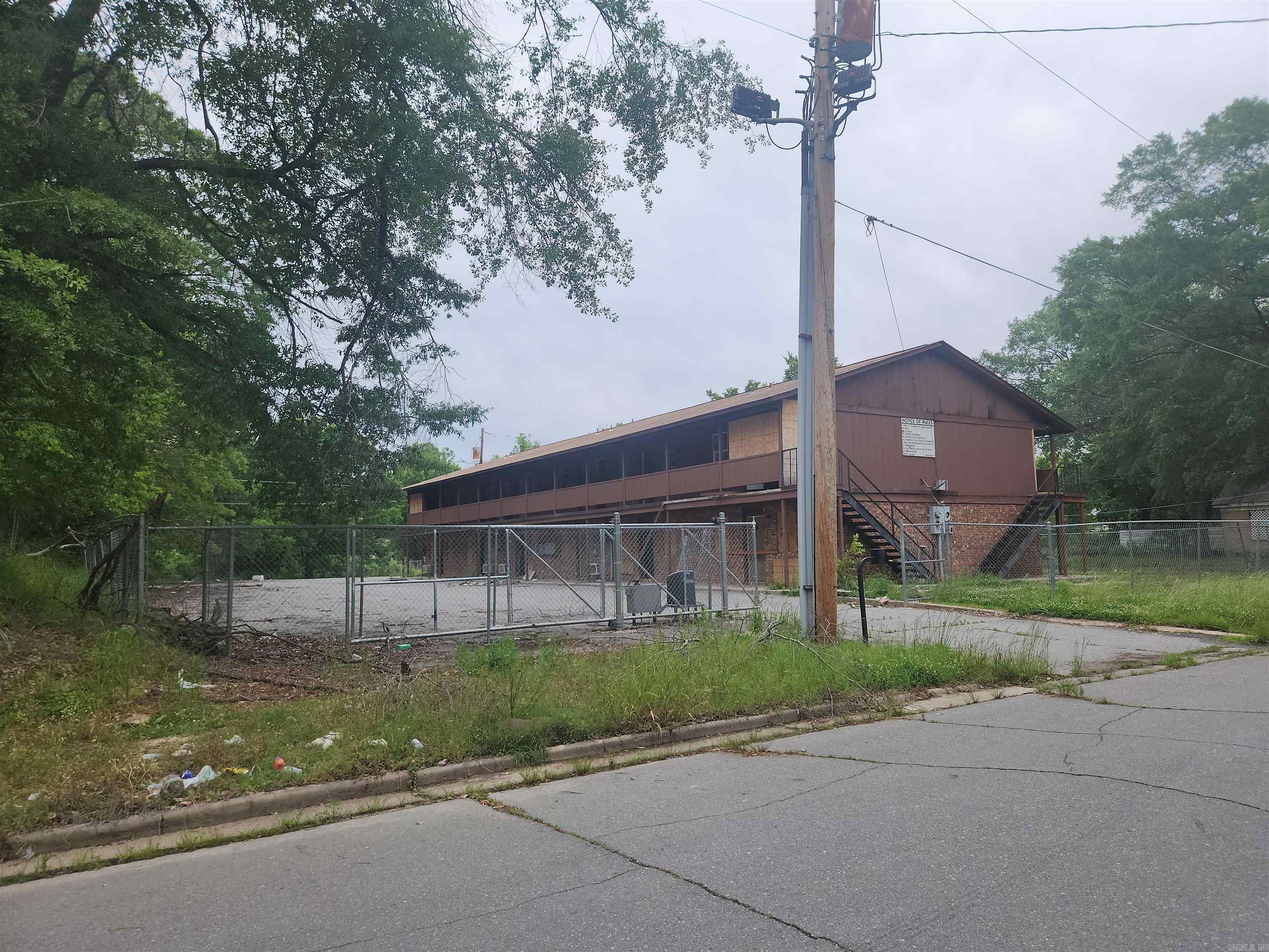 1020 S Linden  Pine Bluff, AR