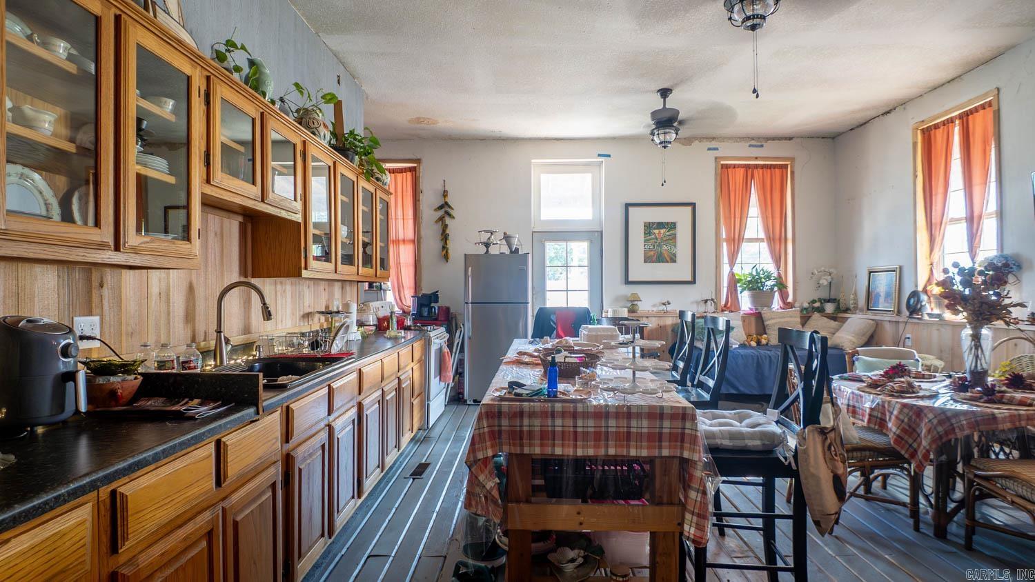 385 Main Street  Mammoth Spring, AR
