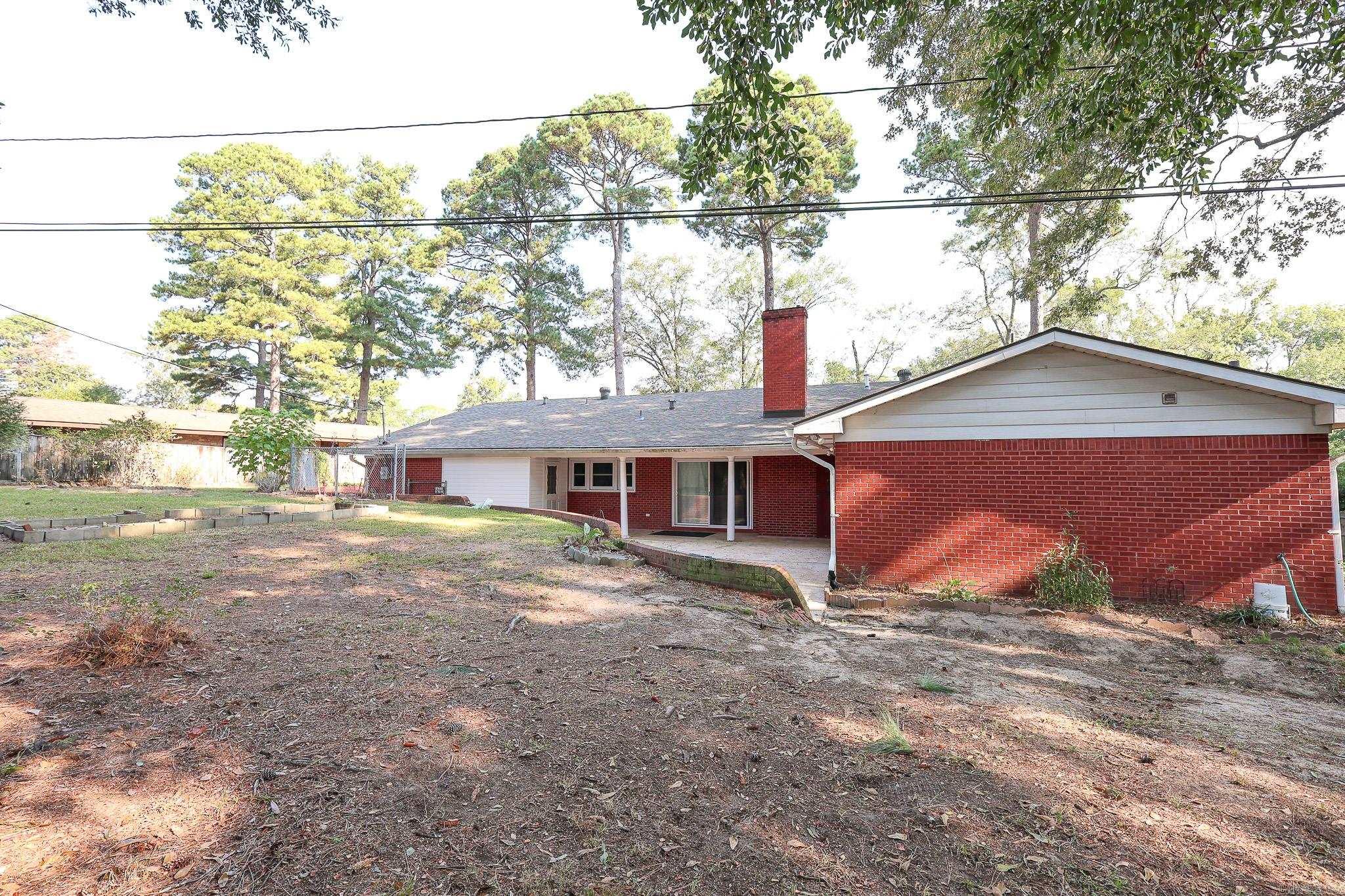 1401 W Cedar El Dorado, AR 71730