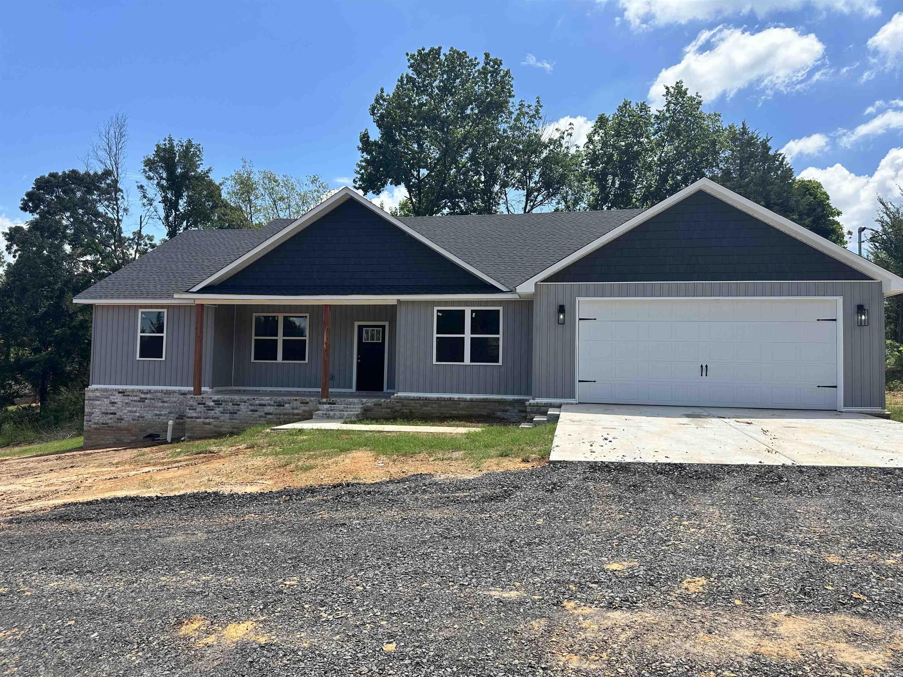 1140 E Gum St Street Russellville, AR 72802