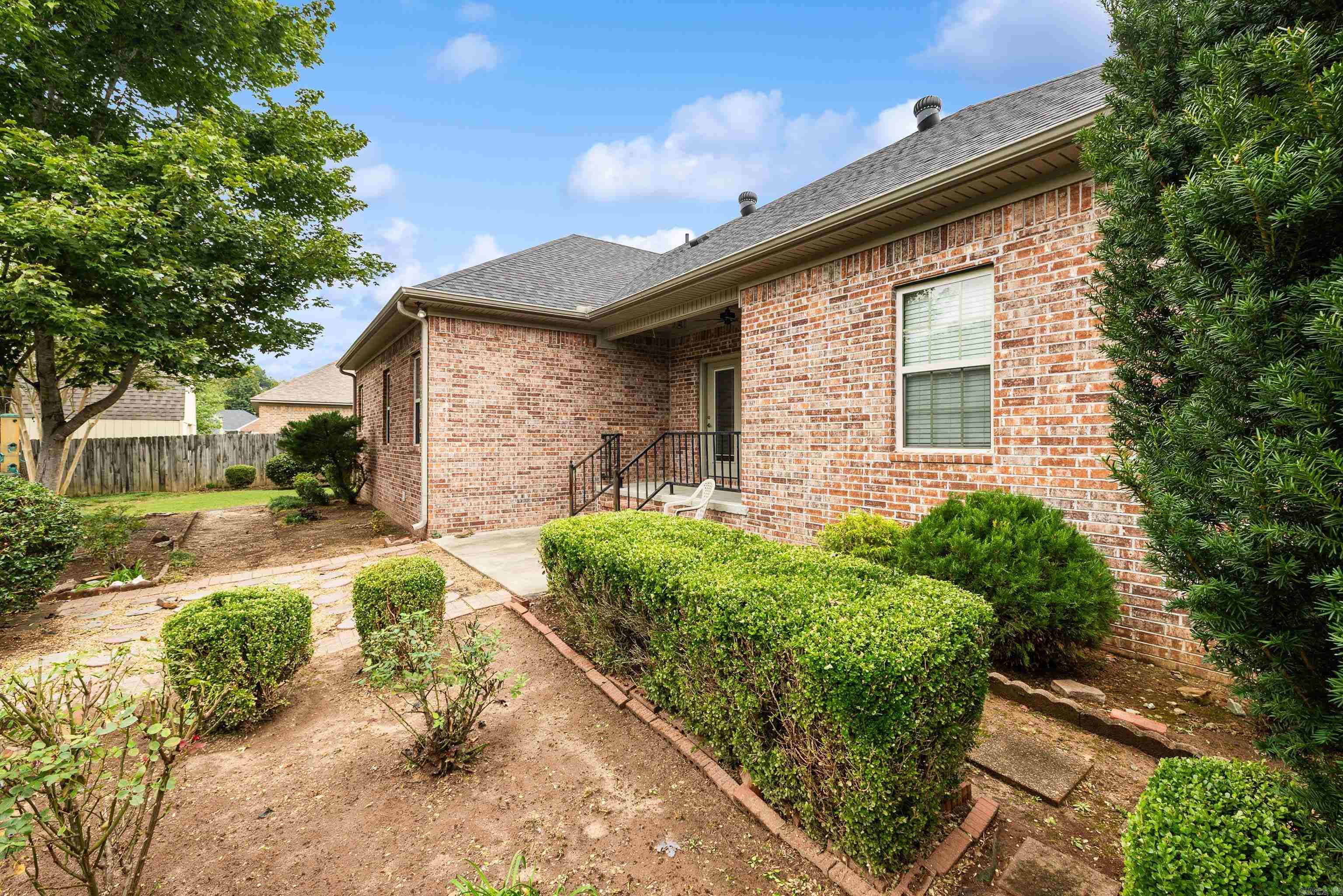 35 Joshua Circle Conway, AR 72032