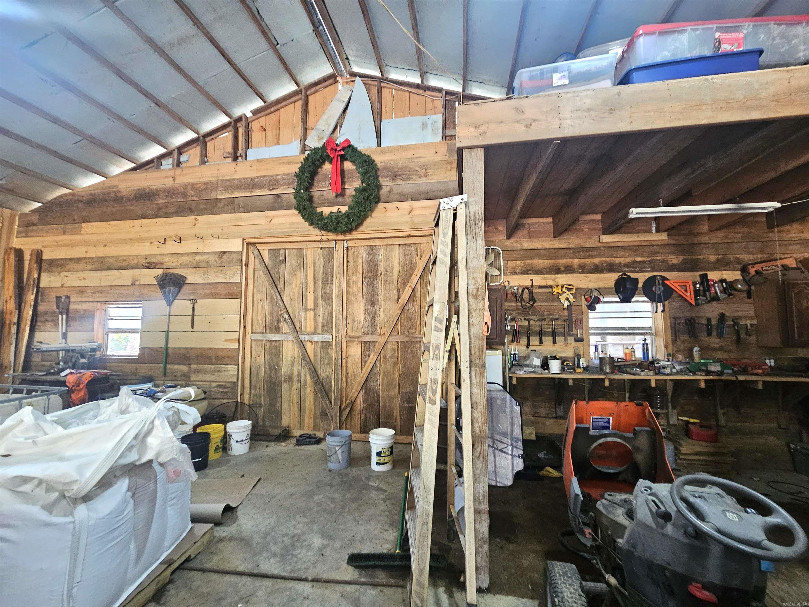 665 Hwy 246  Umpire, AR