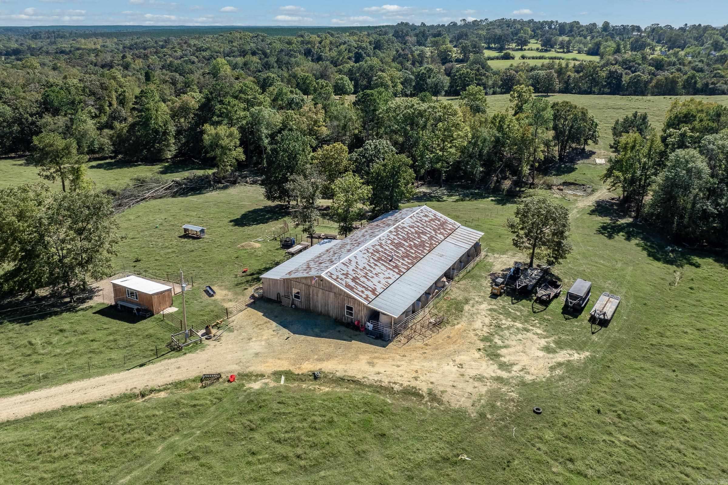 665 Hwy 246  Umpire, AR