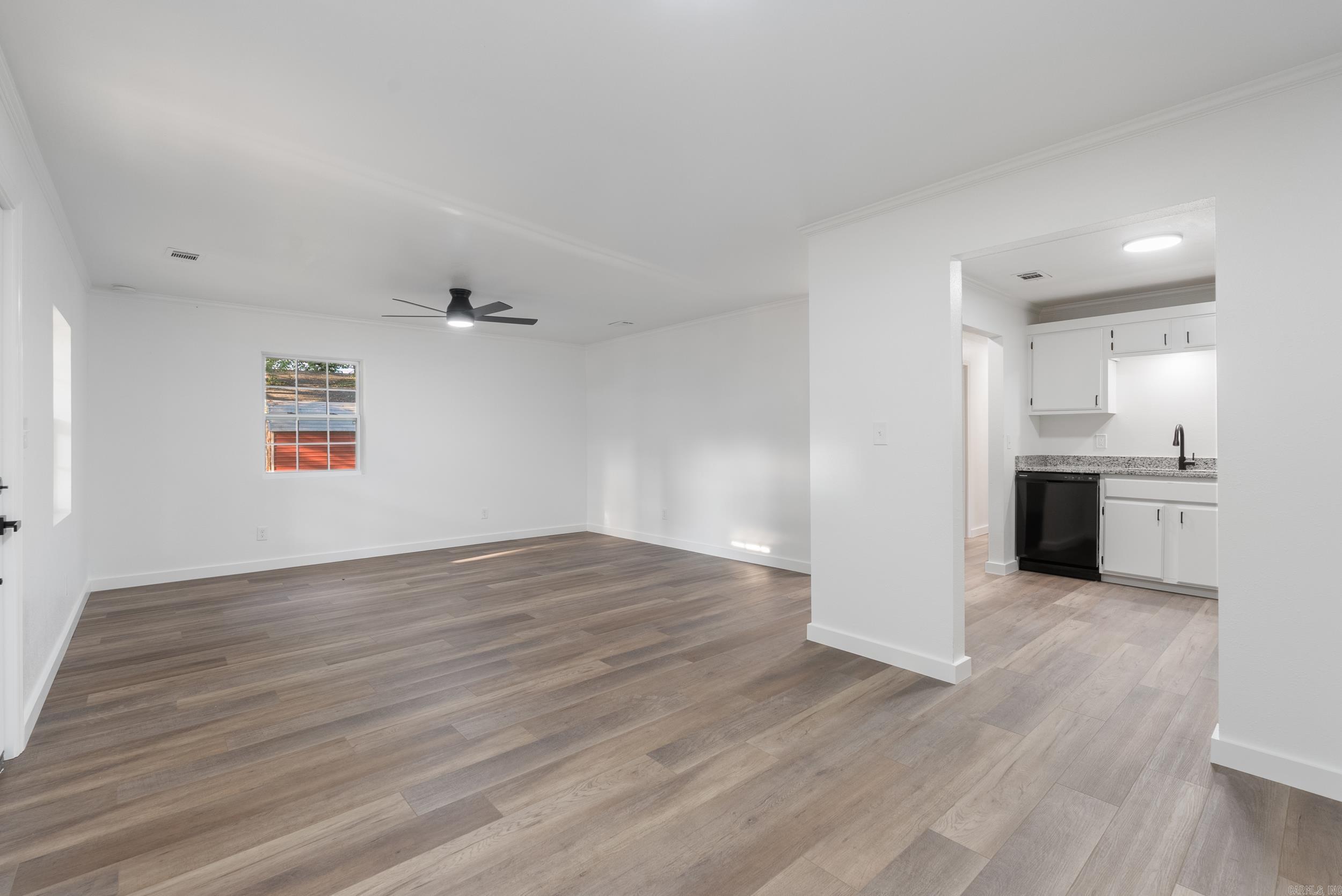 2412 Linwood  Newport, AR