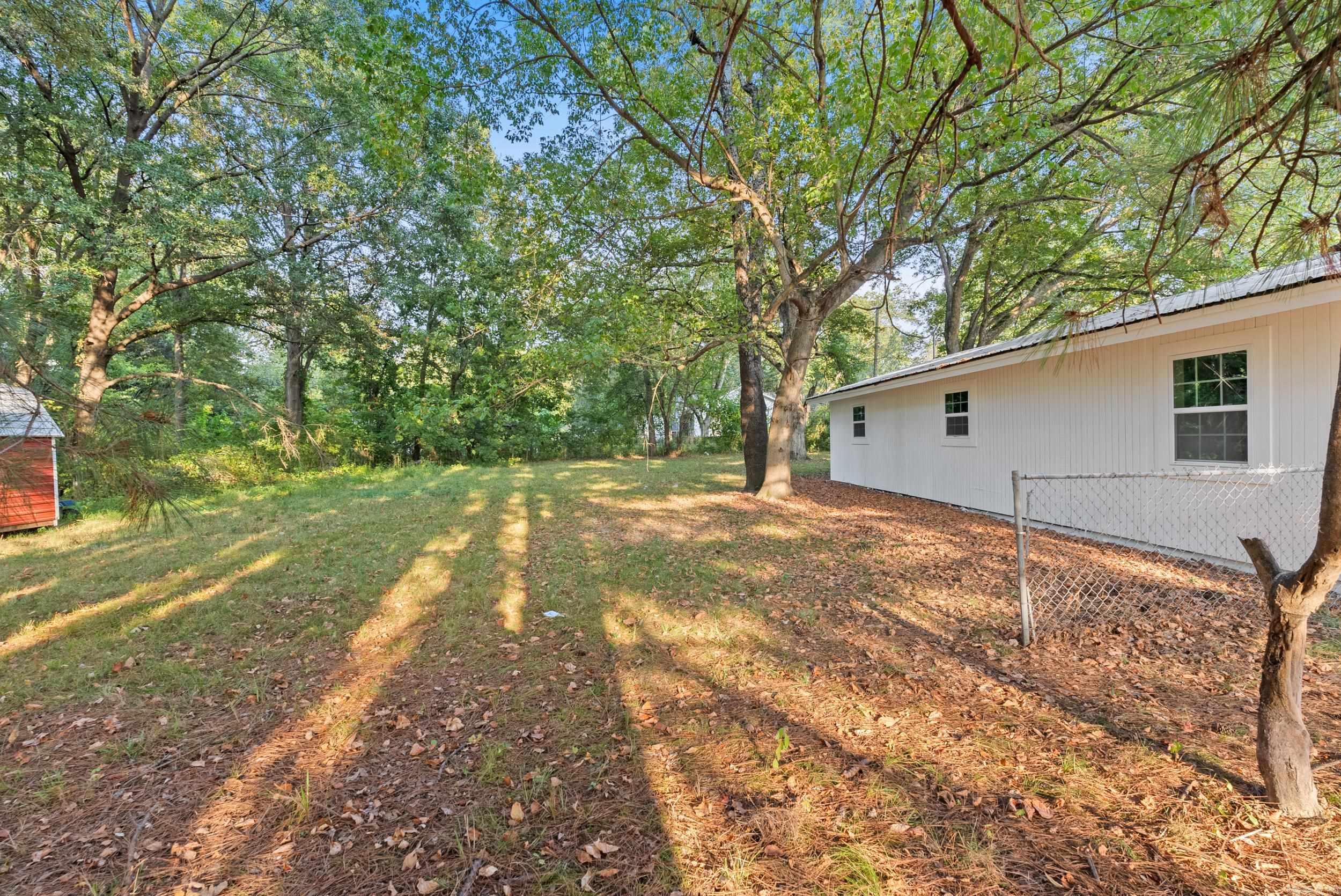 2412 Linwood  Newport, AR