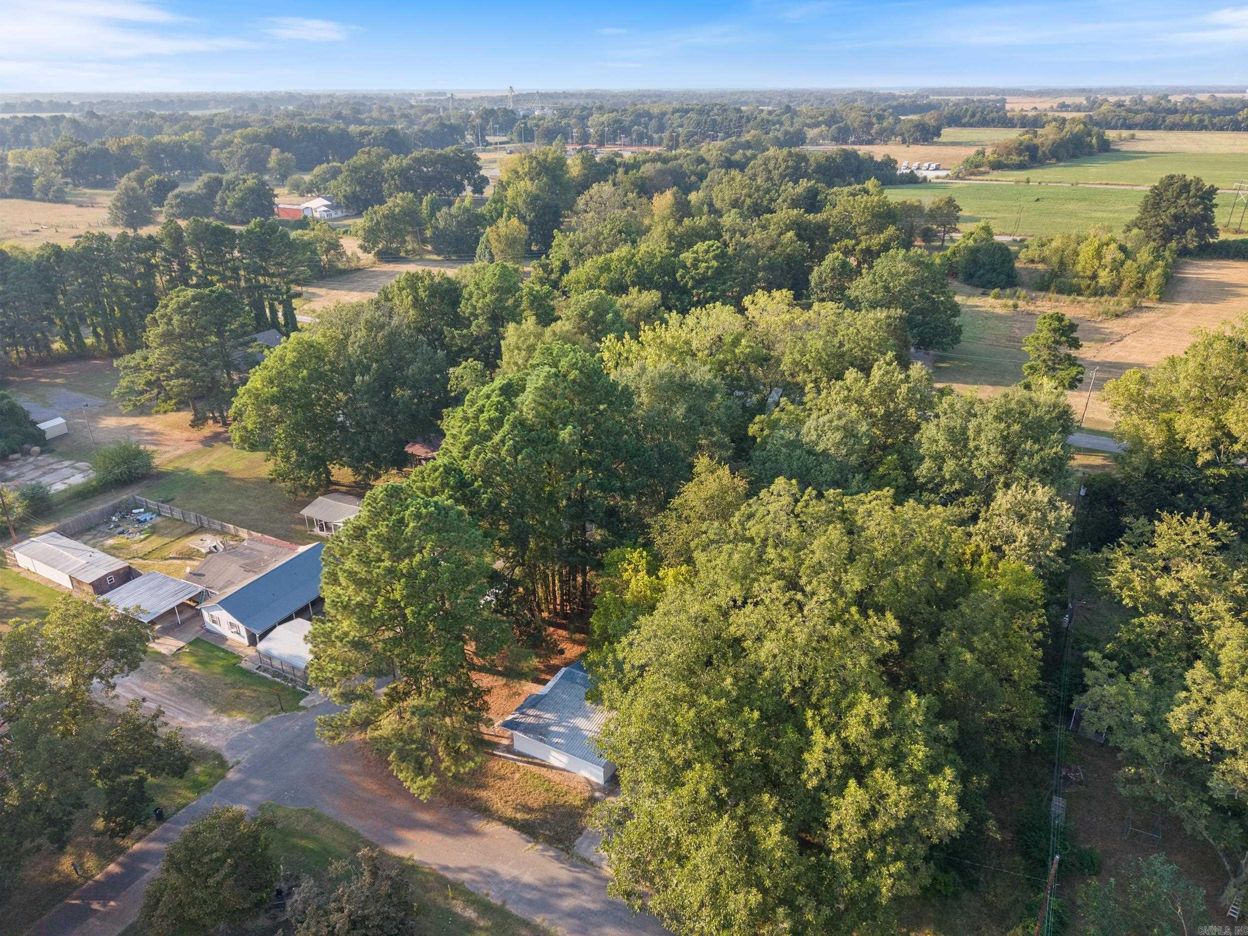 2412 Linwood  Newport, AR