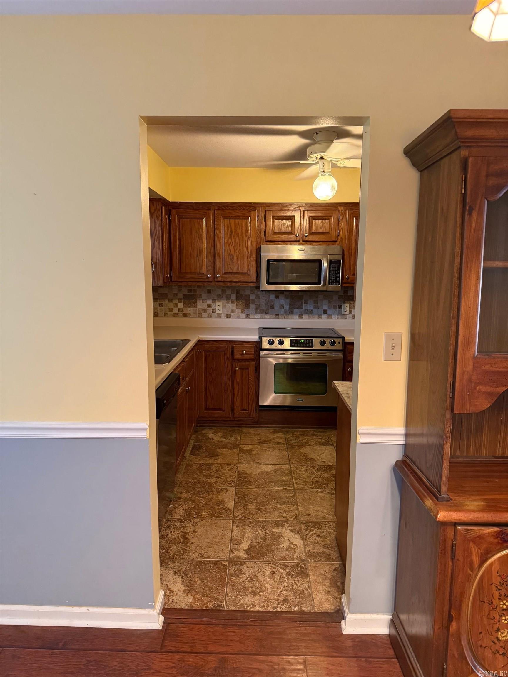 1007 S 11th Paragould, AR 72450-5578