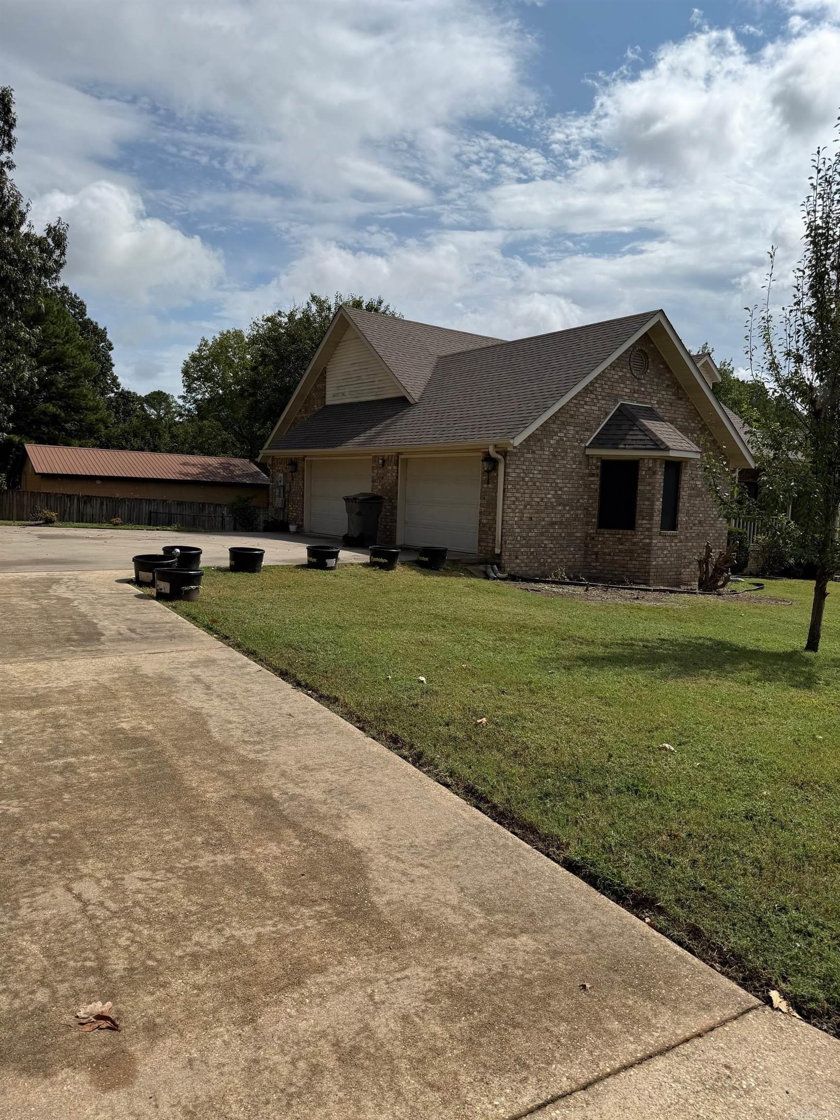 1007 S 11th Paragould, AR 72450-5578