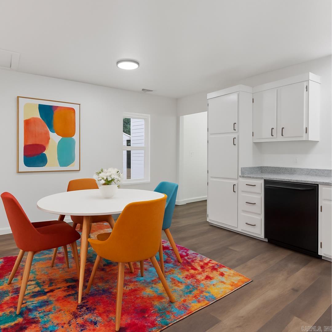 721 McLain  Newport, AR