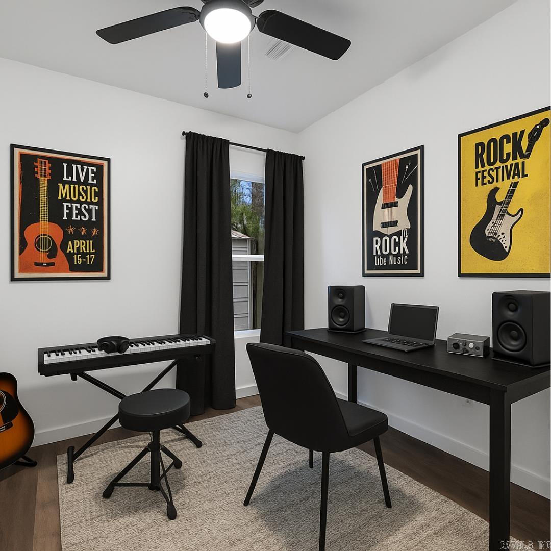 721 McLain  Newport, AR